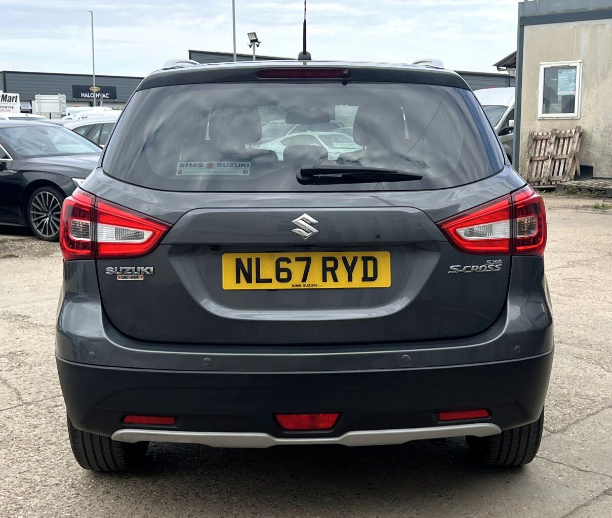 Suzuki SX4 S-Cross view 6