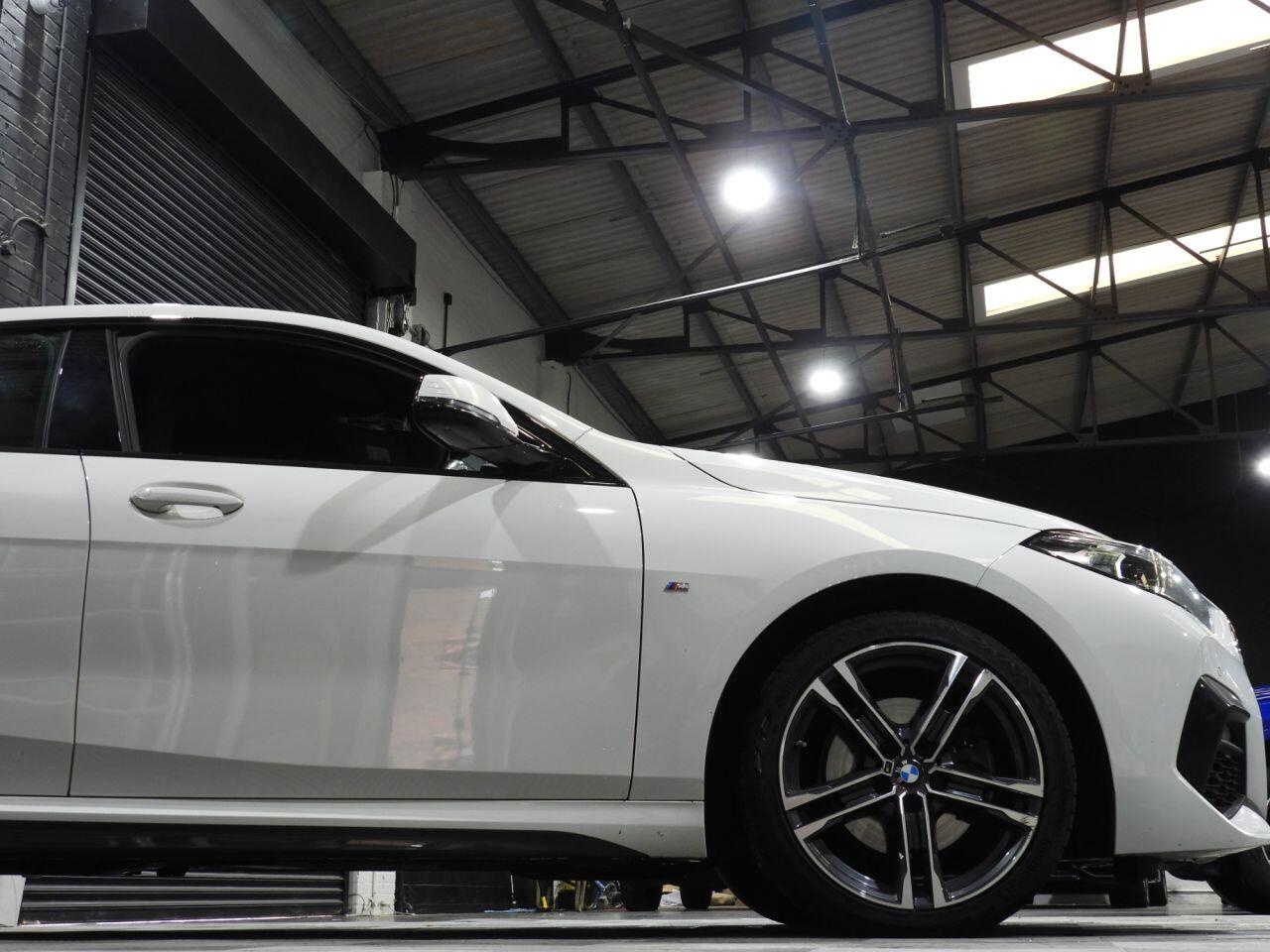 BMW 2 Series view 2