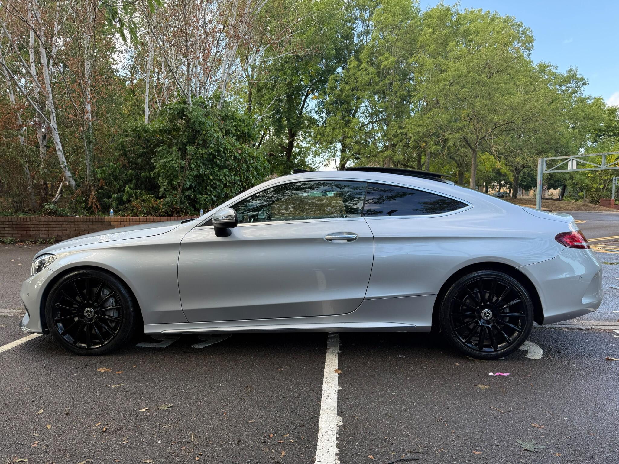 Mercedes-Benz C-Class view 6