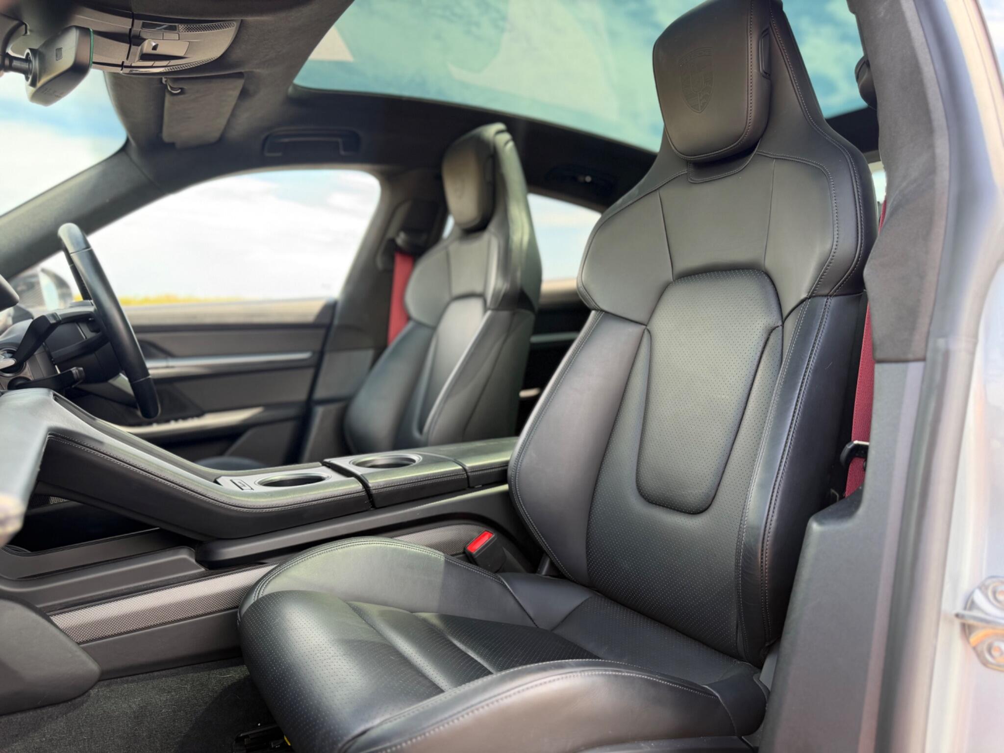 Porsche Taycan view 5