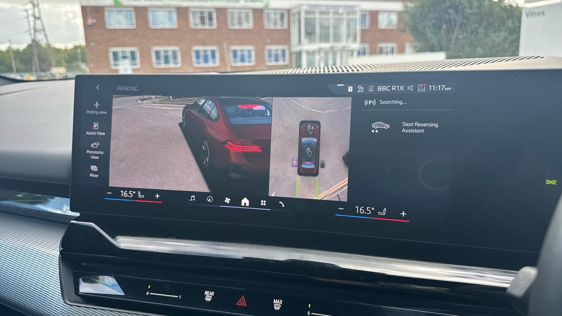 BMW i5 view 65