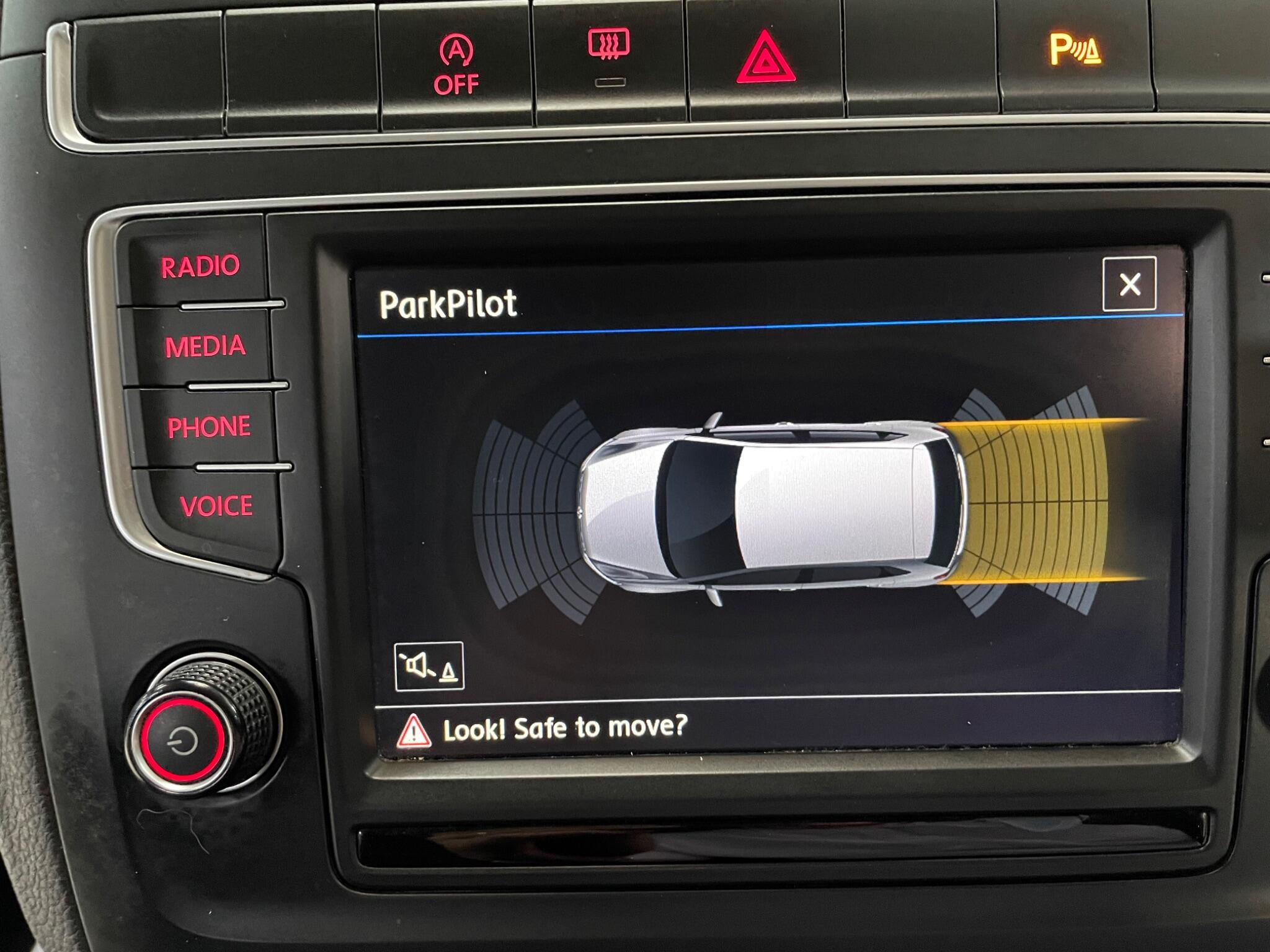 Volkswagen Polo view 19