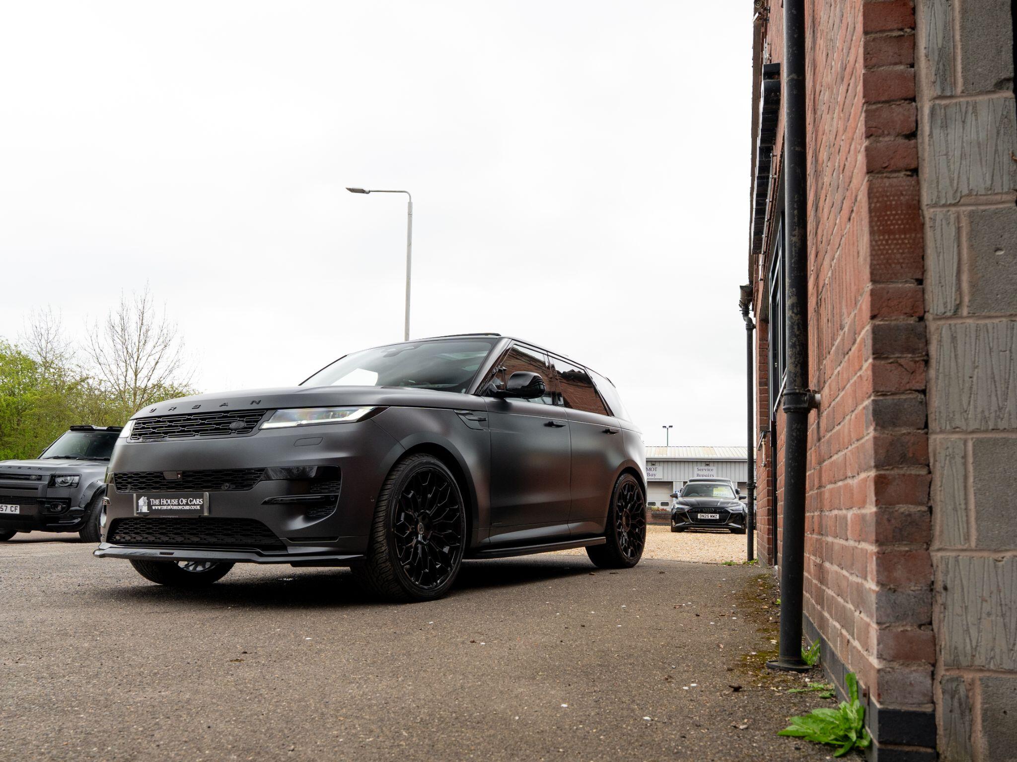 Land Rover Range Rover Sport view 10