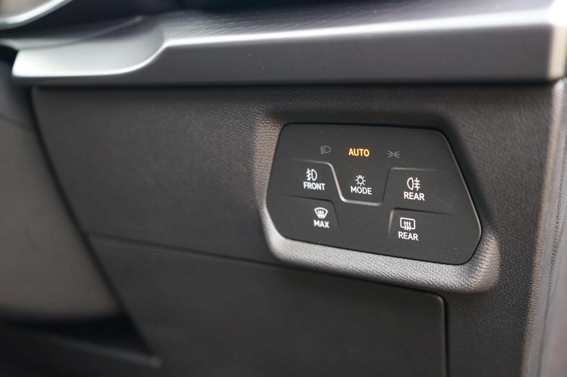 Cupra Leon view 31
