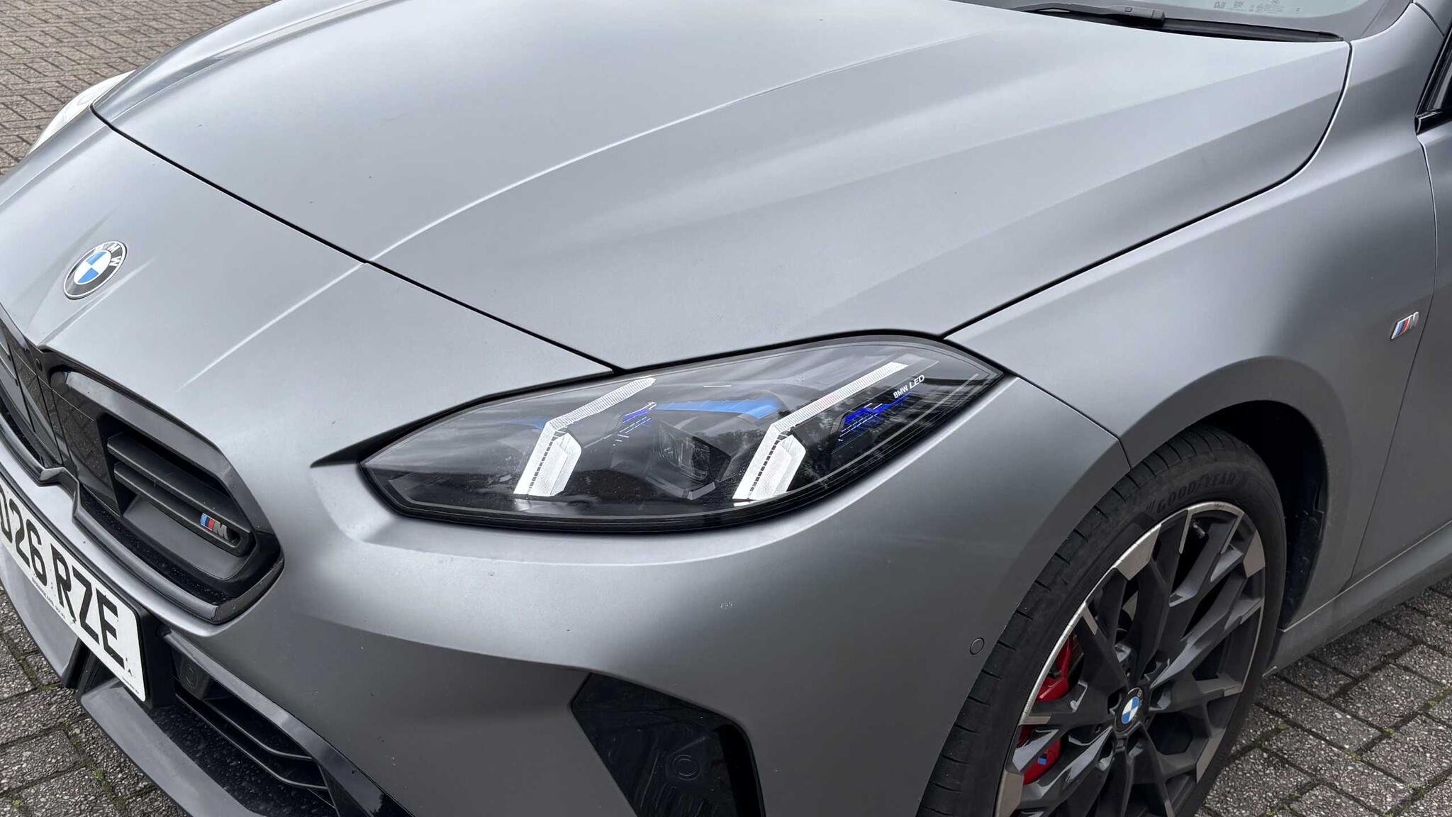 BMW 1 Series view 13