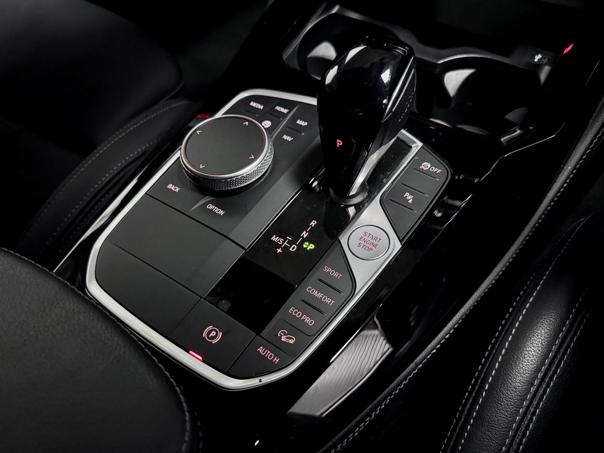 BMW X4 view 29