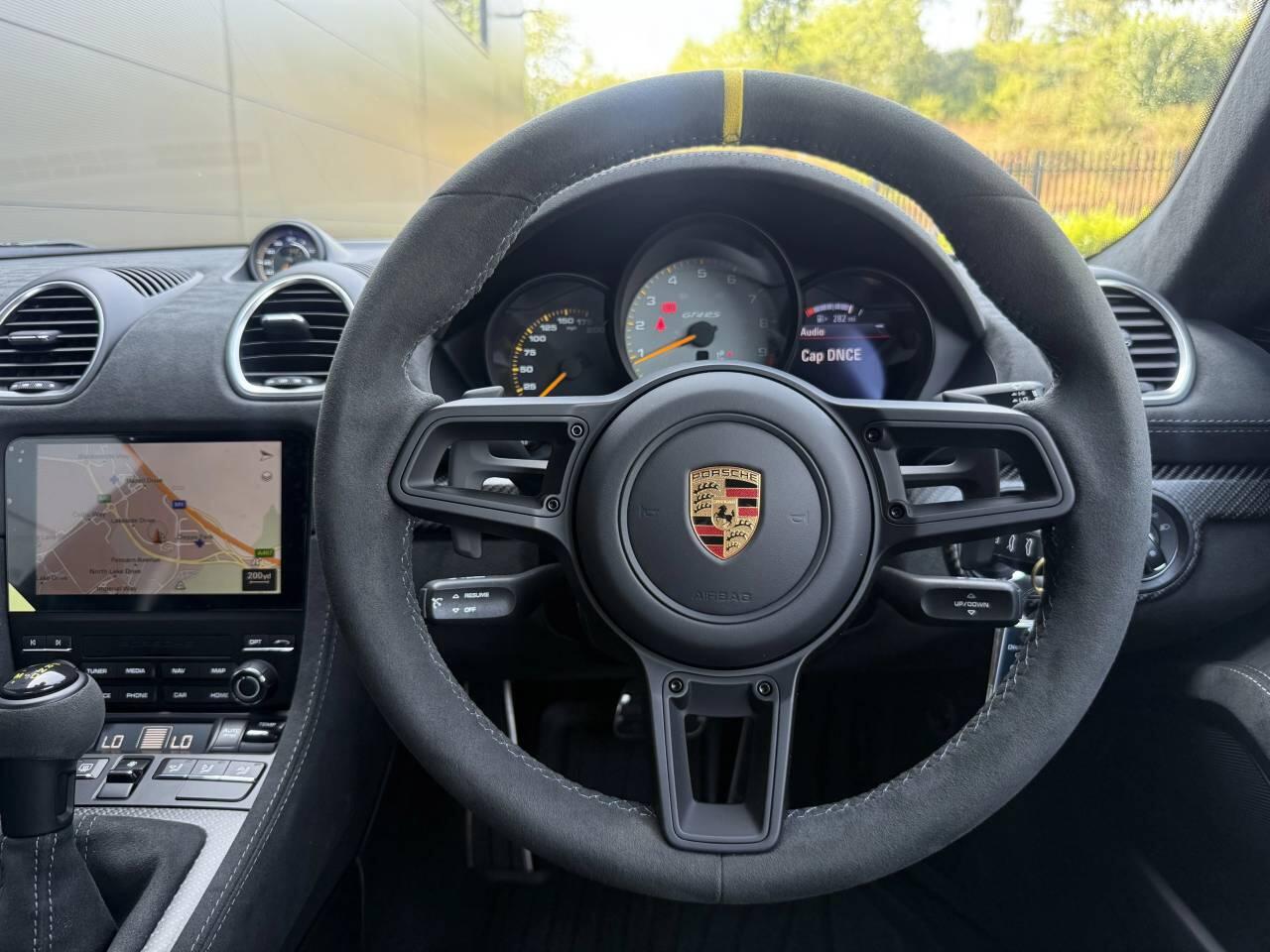 Porsche Cayman view 26