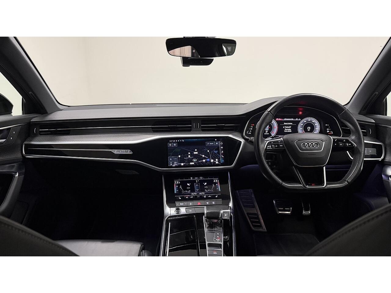Audi A6 view 16