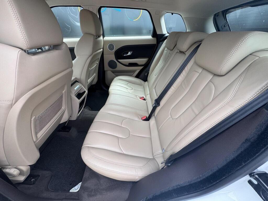 Land Rover Range Rover Evoque view 19