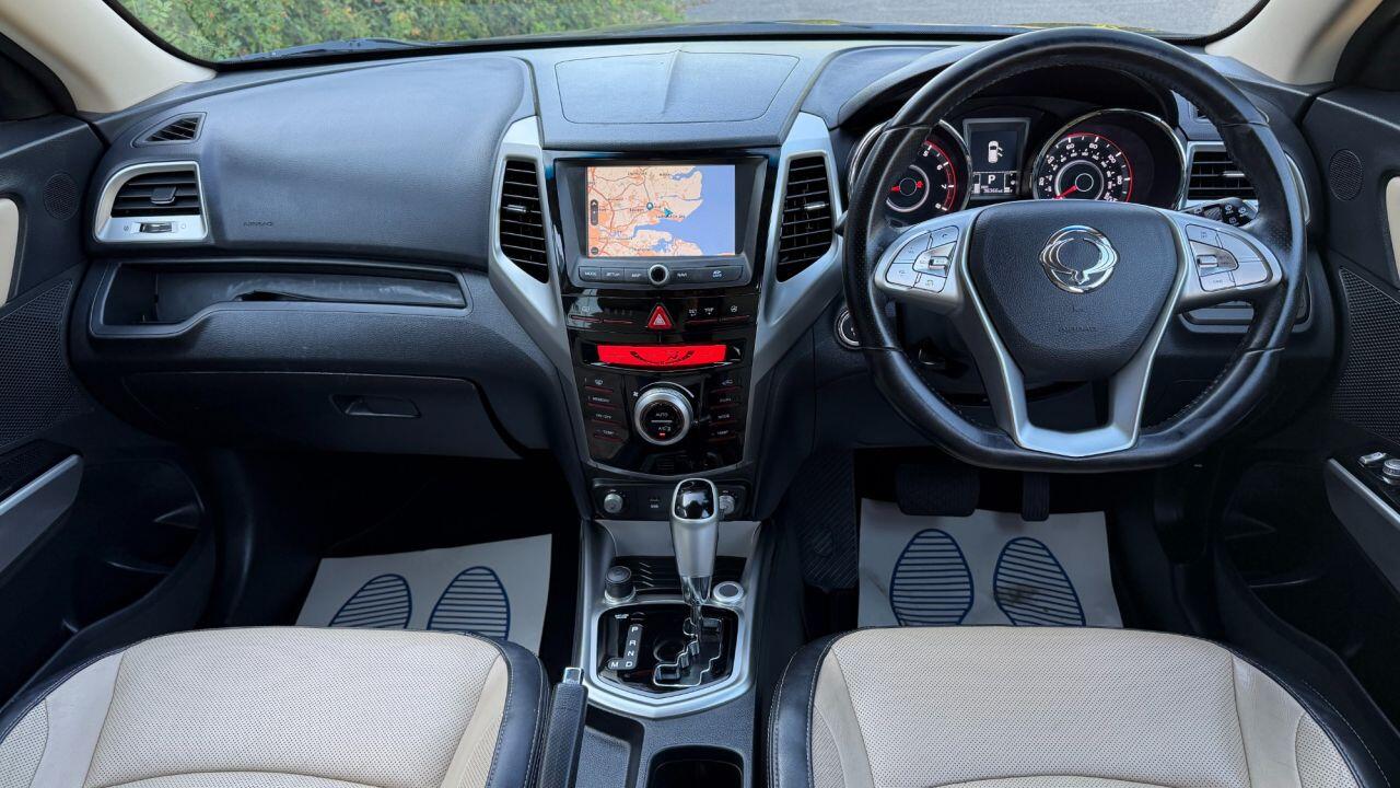 KGM Tivoli view 15