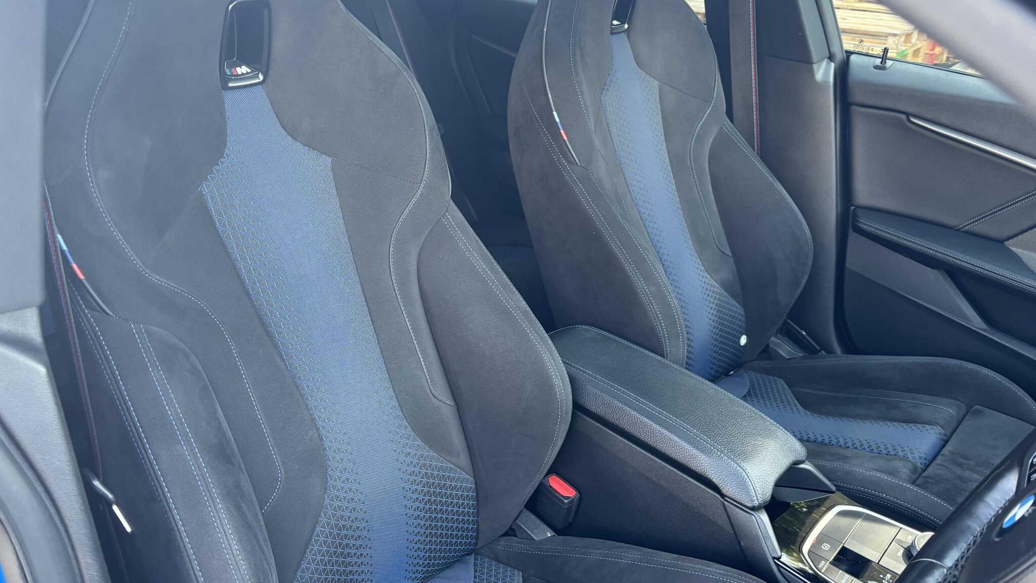 BMW 2 Series view 12