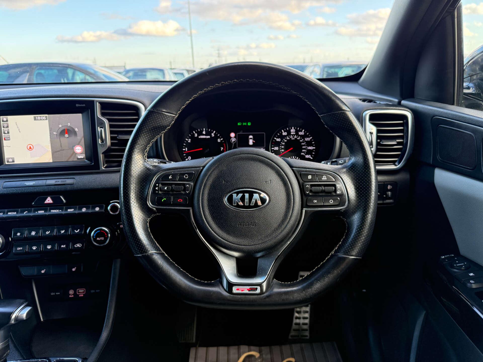 Kia Sportage view 64