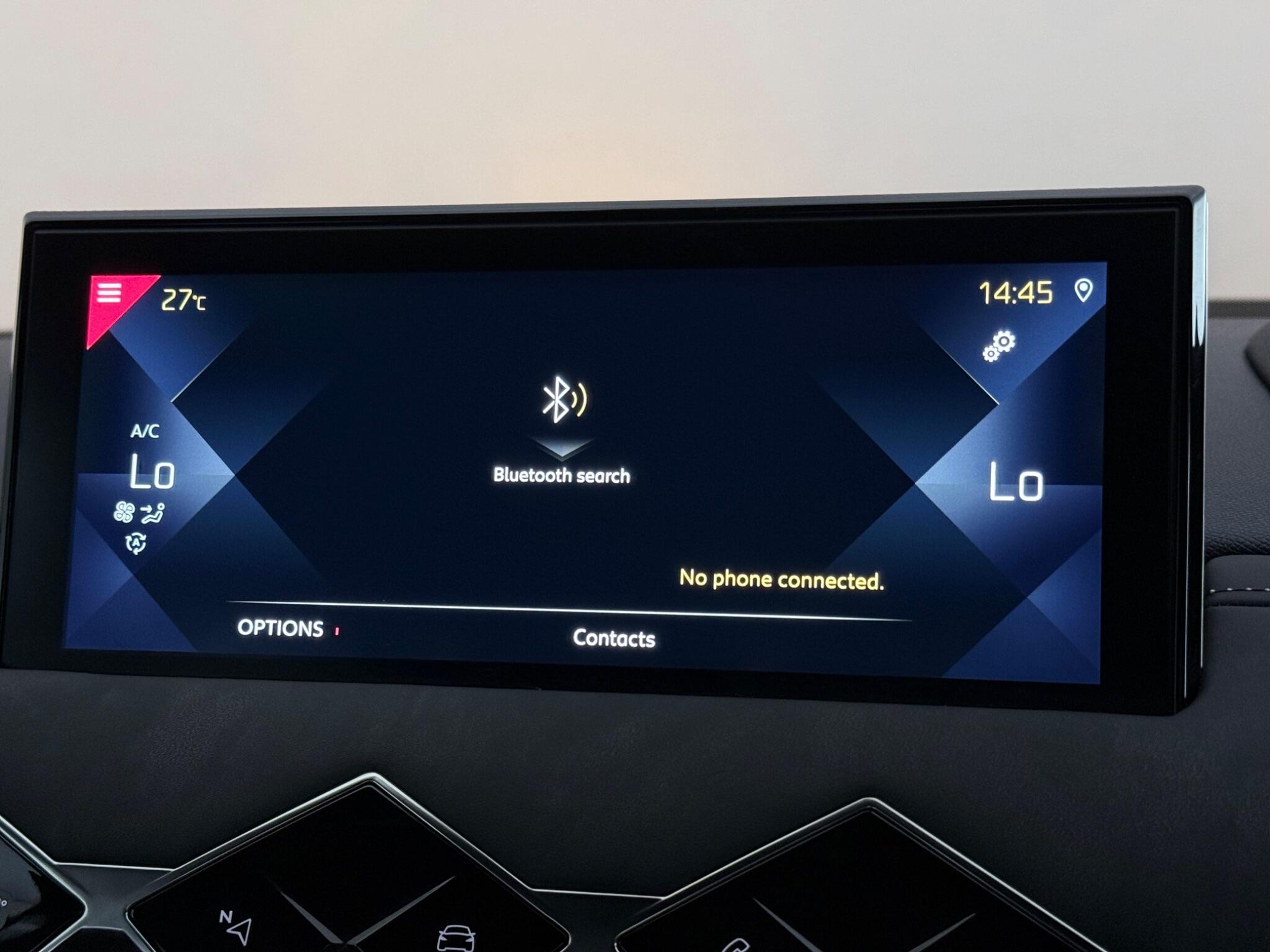 DS Automobiles DS 3 Crossback view 21