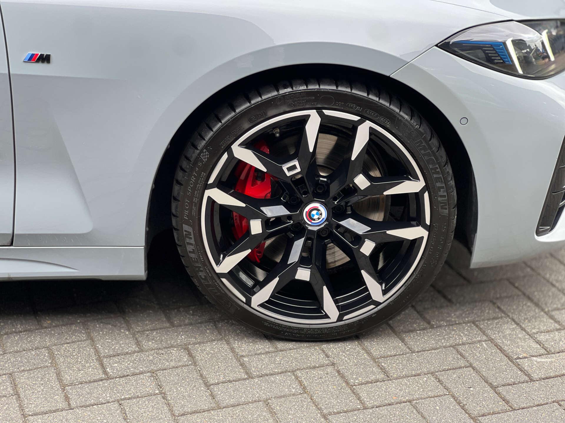 BMW 4 Series view 20