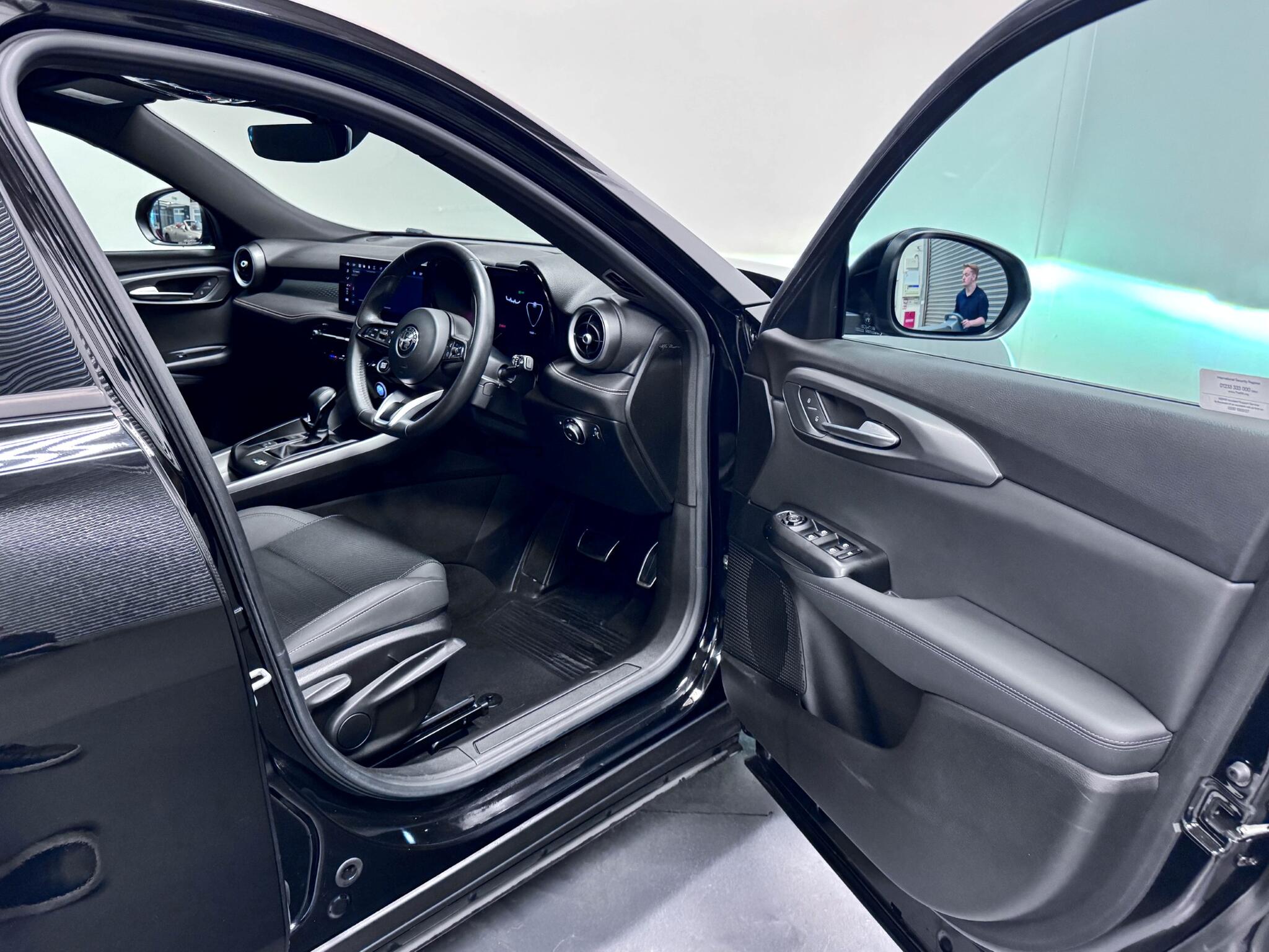Alfa Romeo Tonale view 22