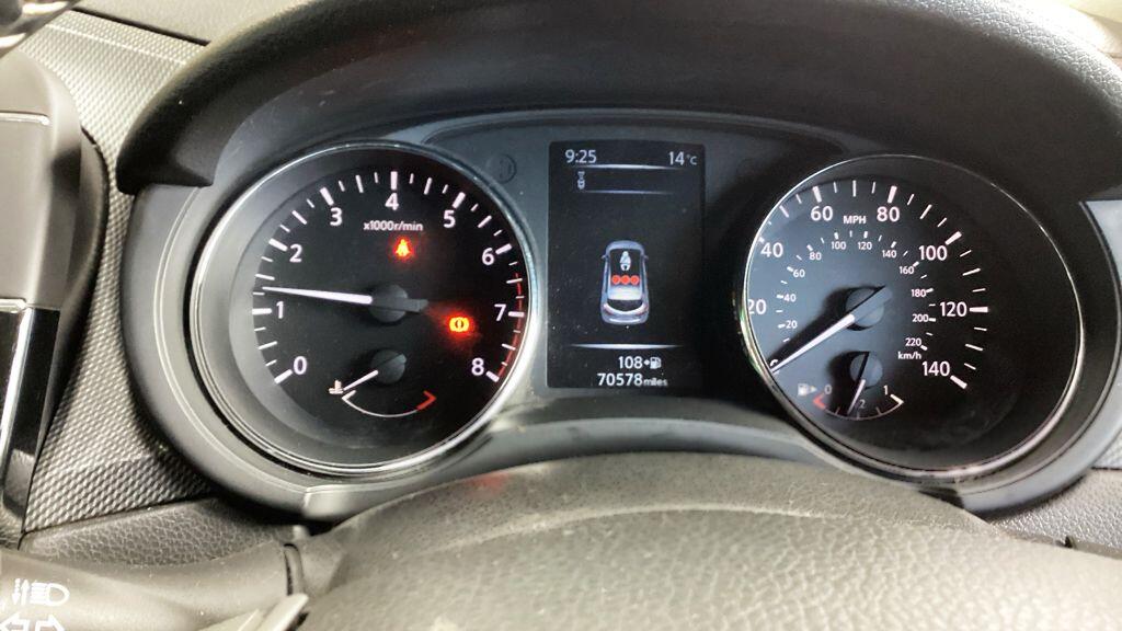 Nissan Pulsar view 11