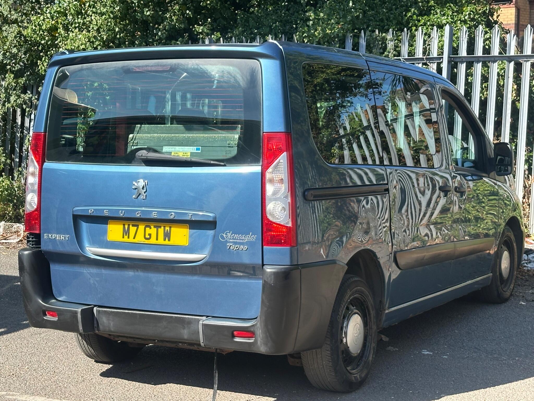 Peugeot Expert Tepee view 6