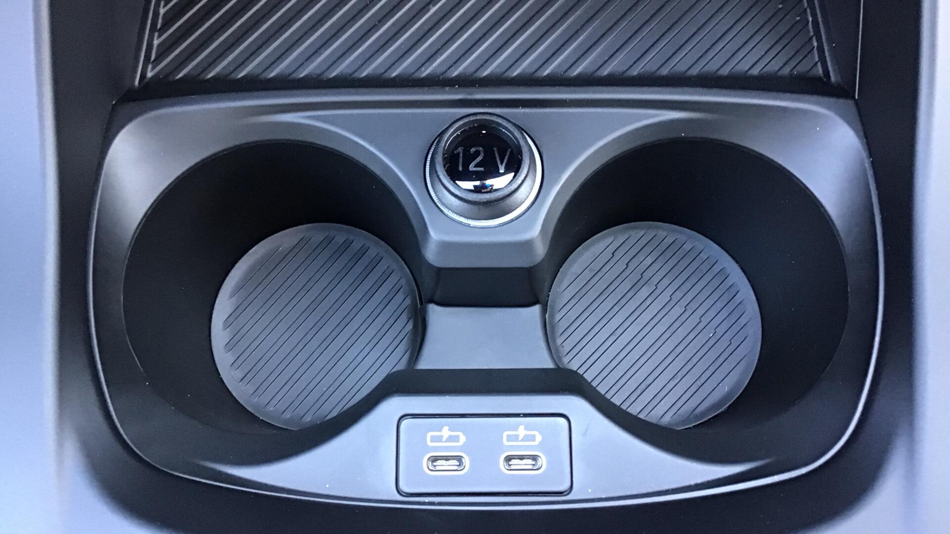 BMW 1 Series view 21