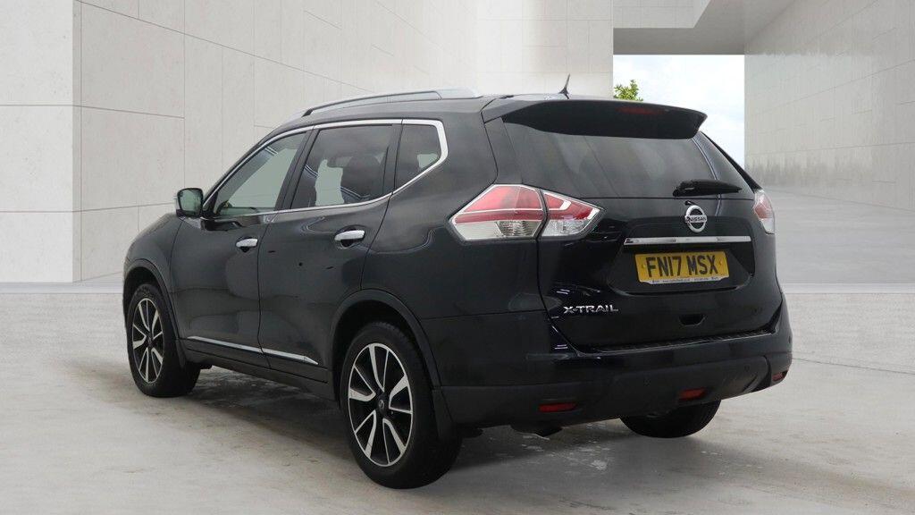 Nissan X-Trail view 6
