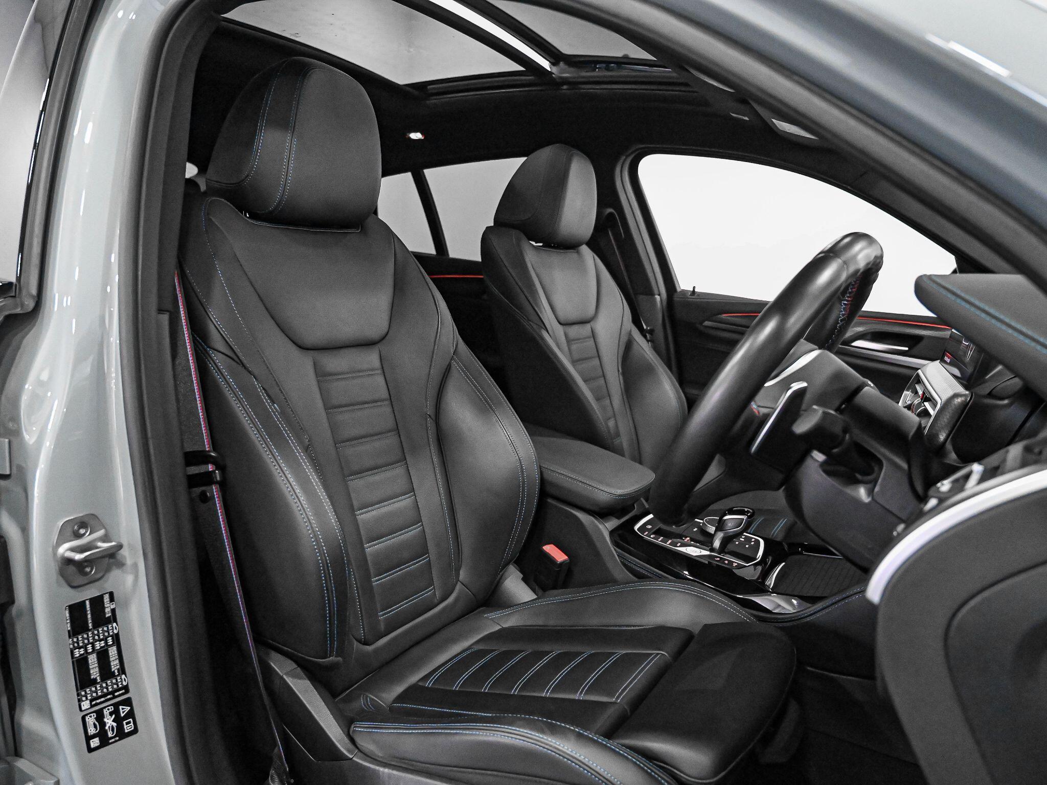 BMW X4 view 3