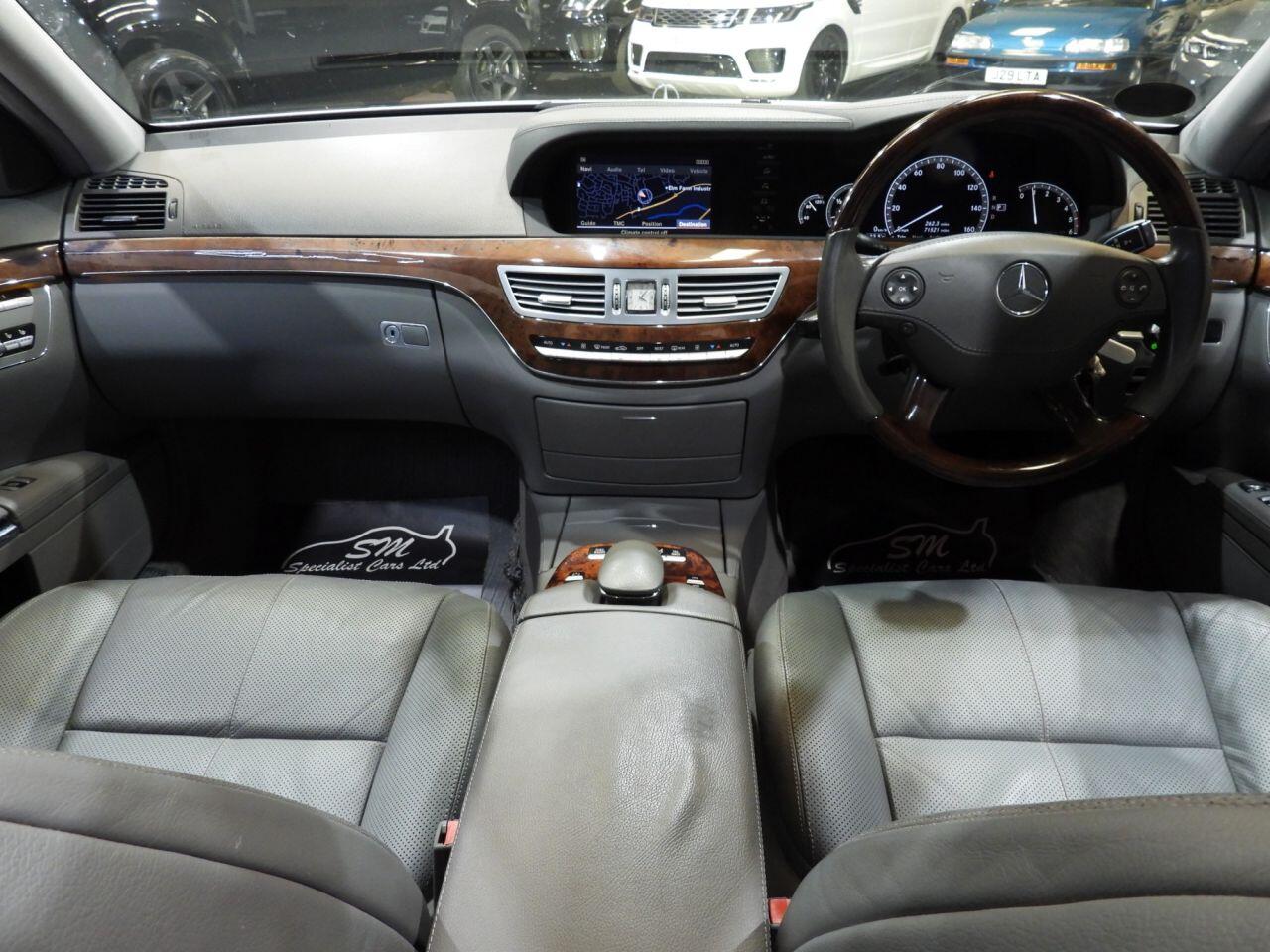 Mercedes-Benz S-Class view 49