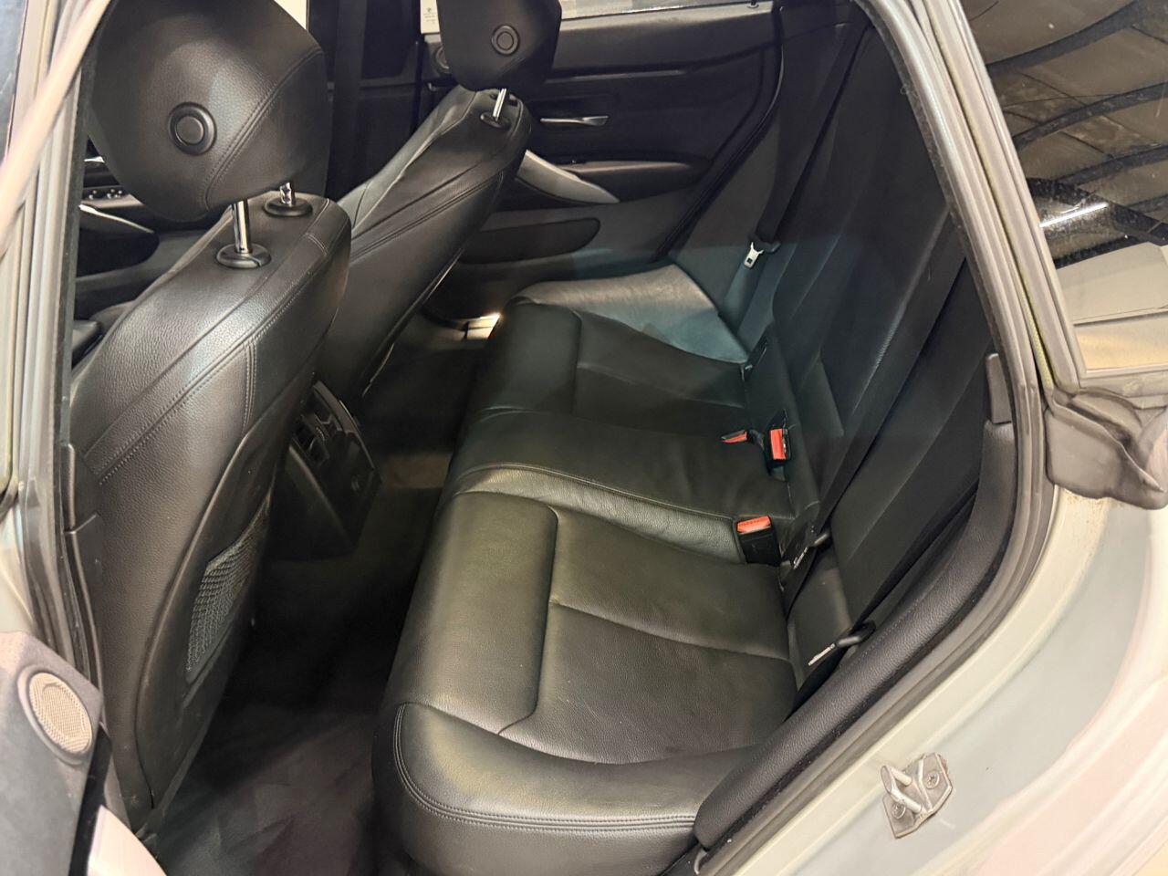 BMW 4 Series view 30