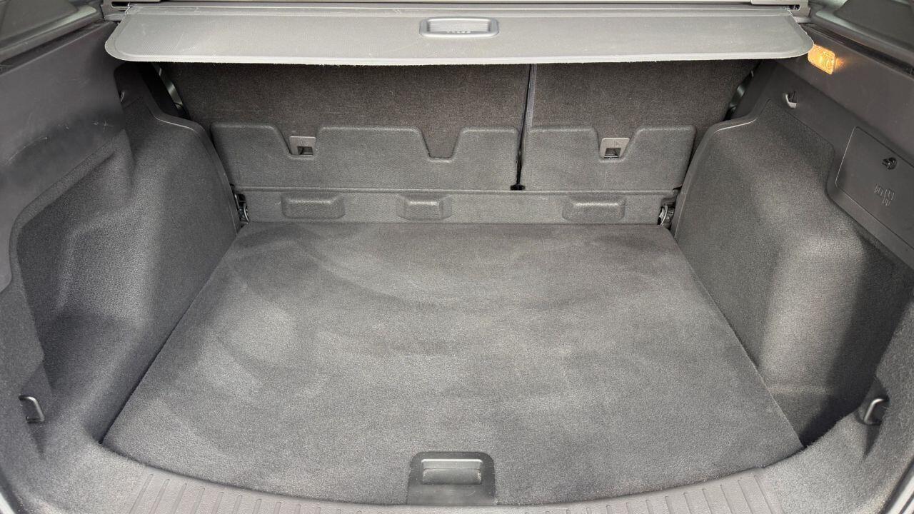 Ford Kuga view 38