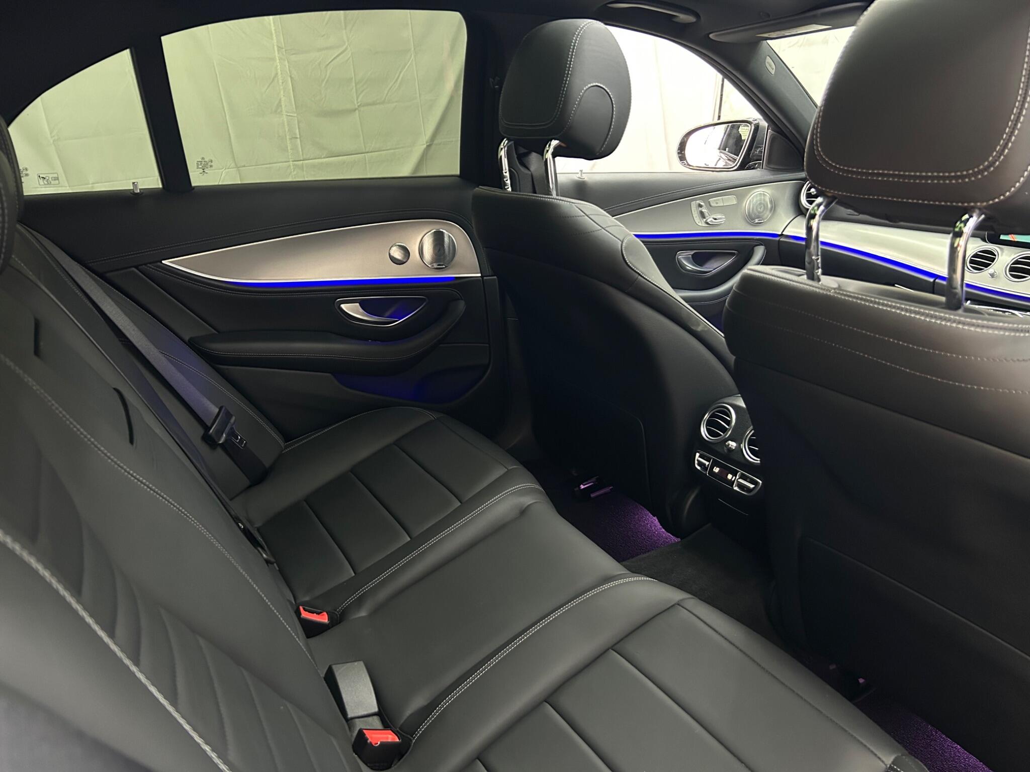Mercedes-Benz E-Class view 18