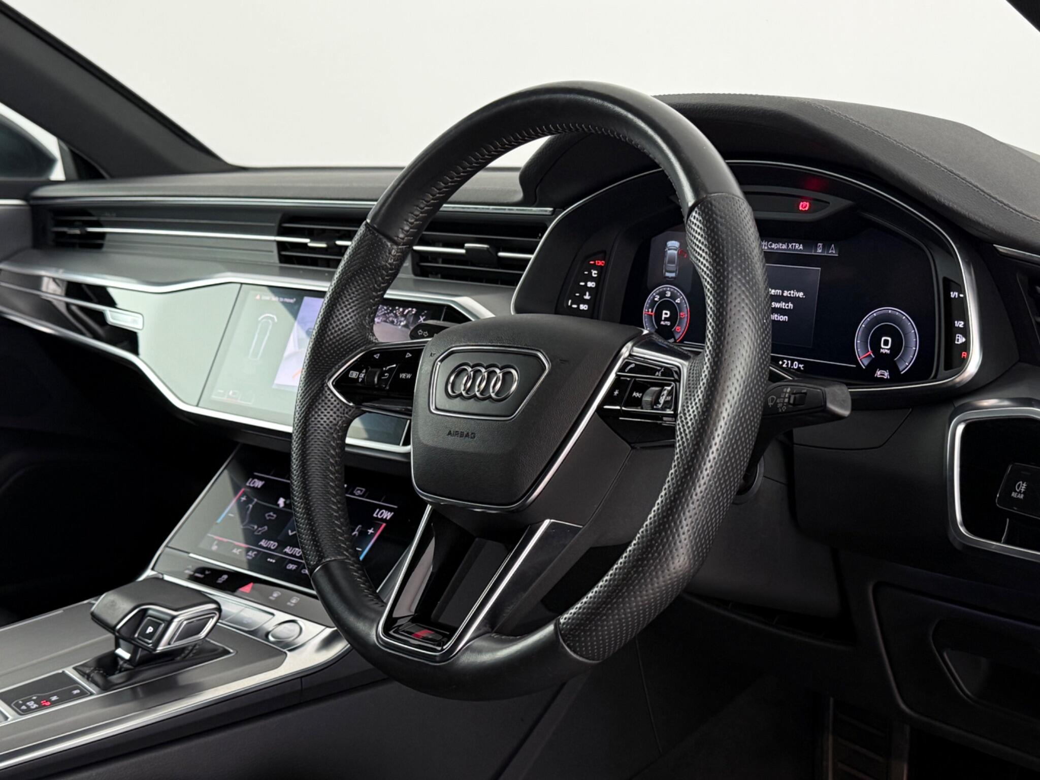 Audi A7 view 3