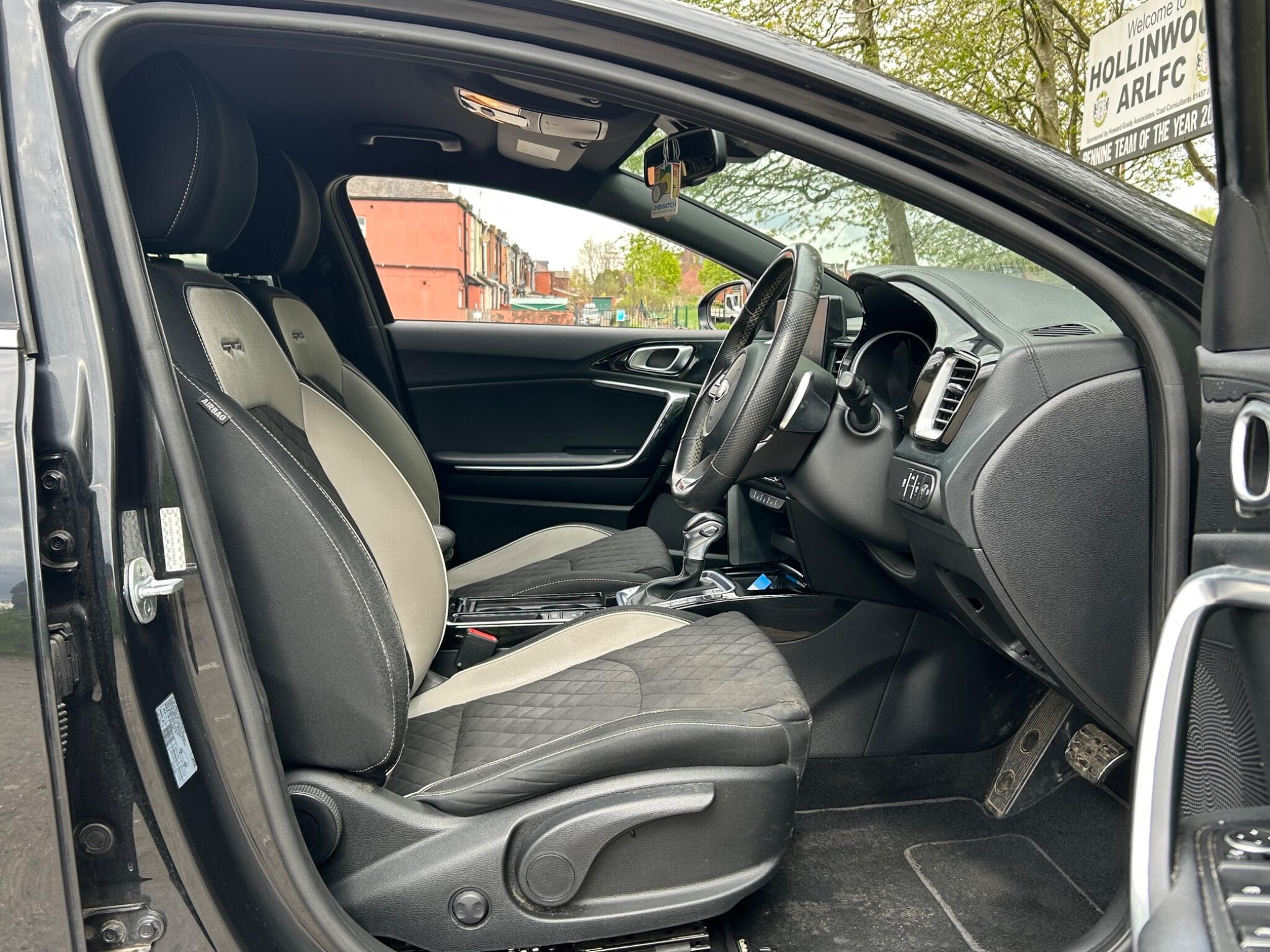 Kia Proceed view 24
