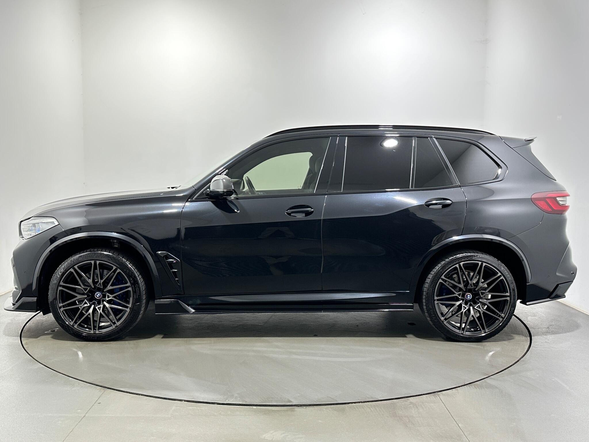 BMW X5 X5 view 4