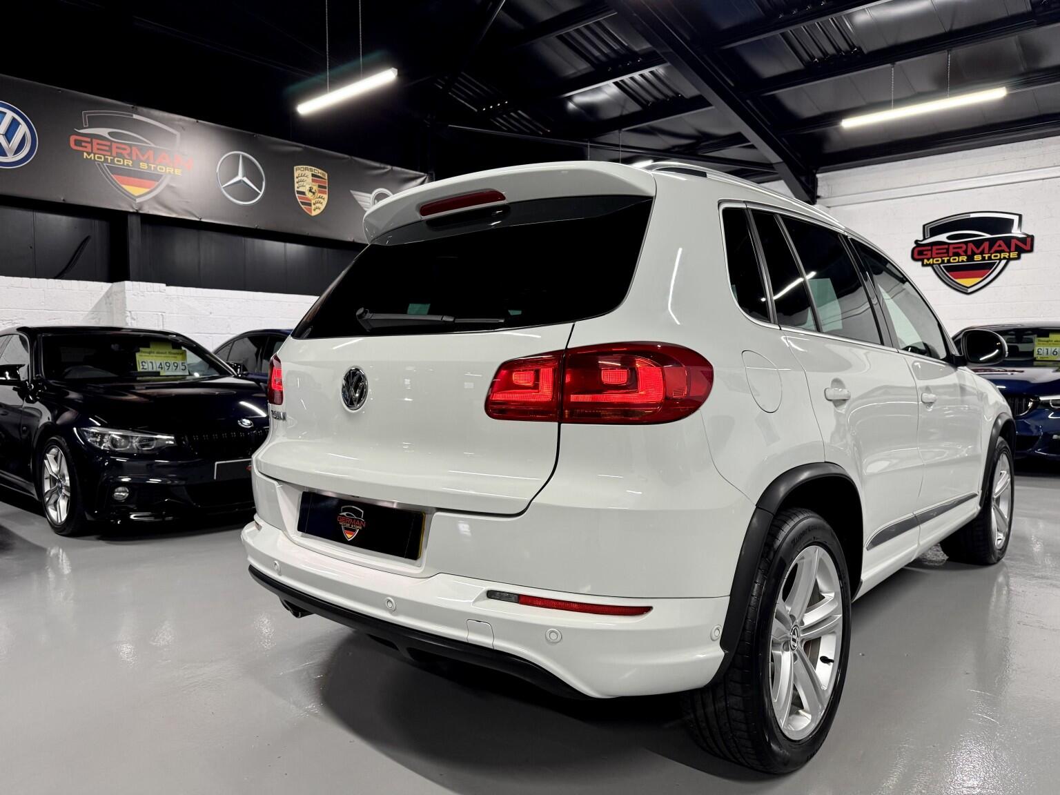 Volkswagen Tiguan view 15