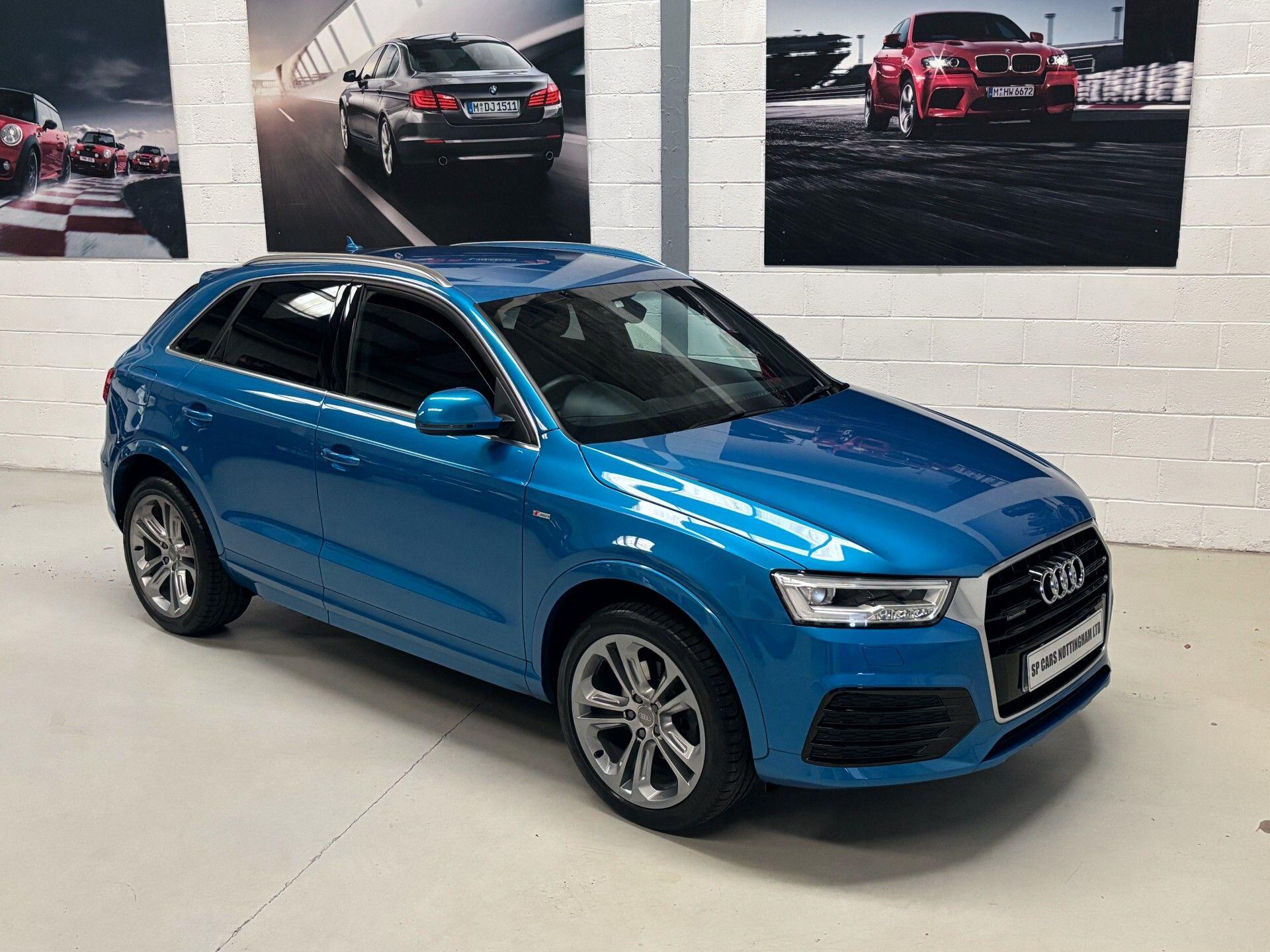 Audi Q3 view 25