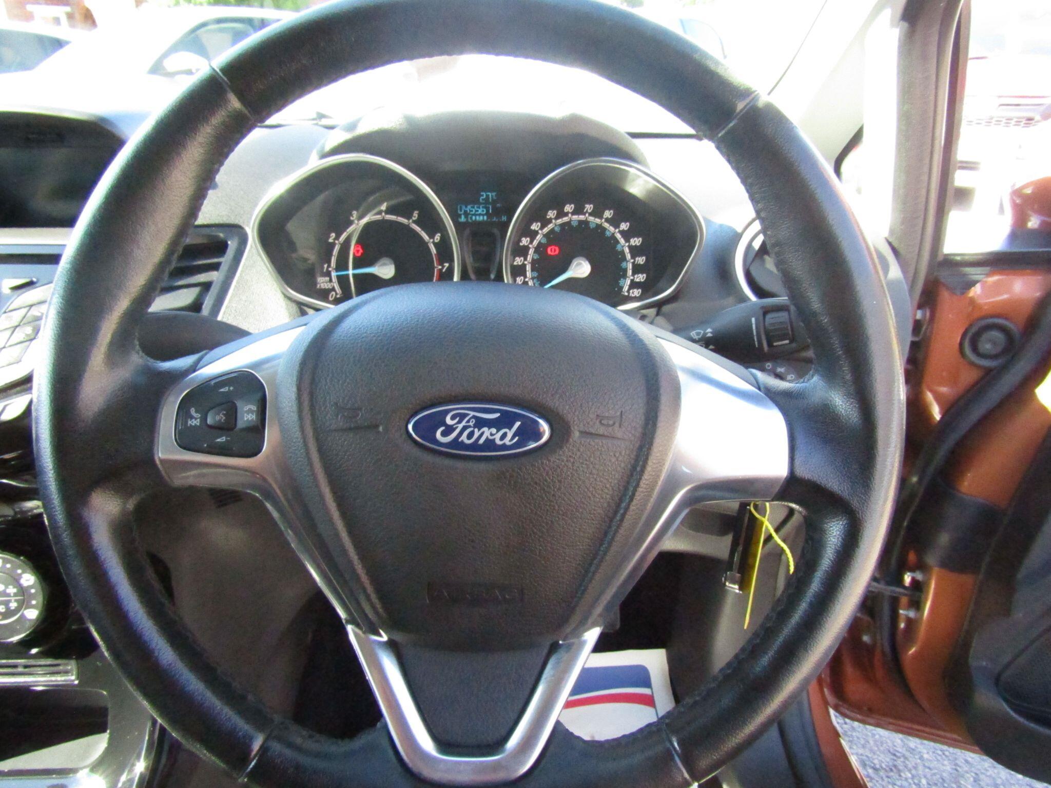 Ford Fiesta view 25