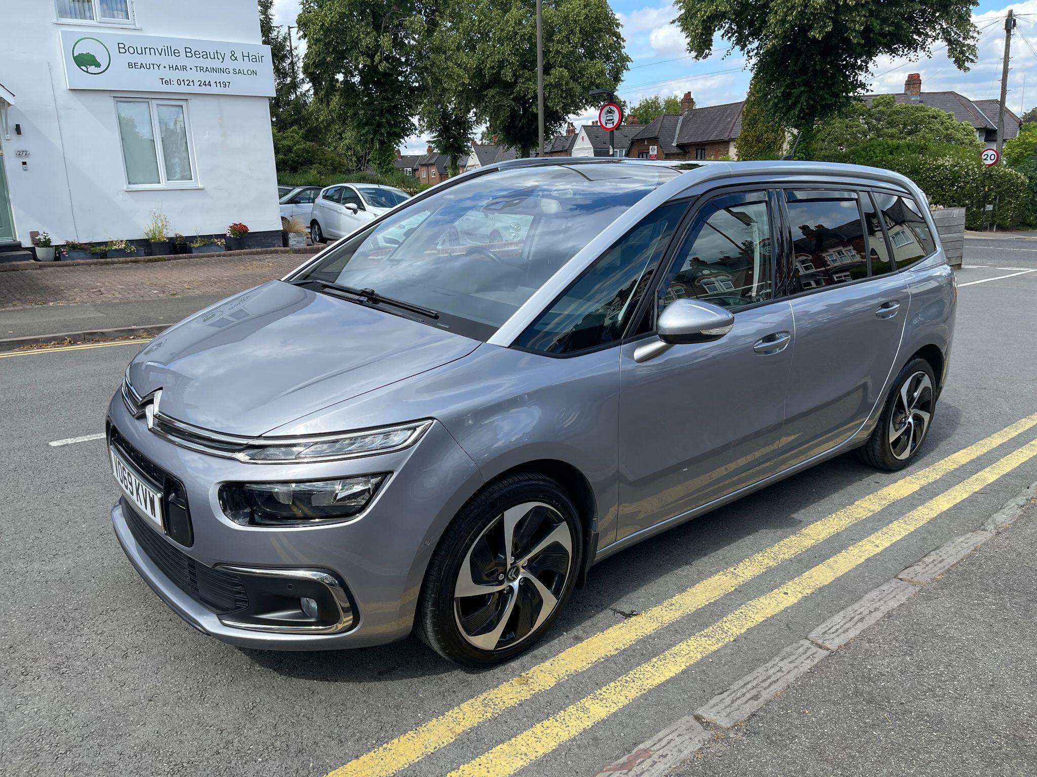 Citroen Grand C4 Spacetourer view 21