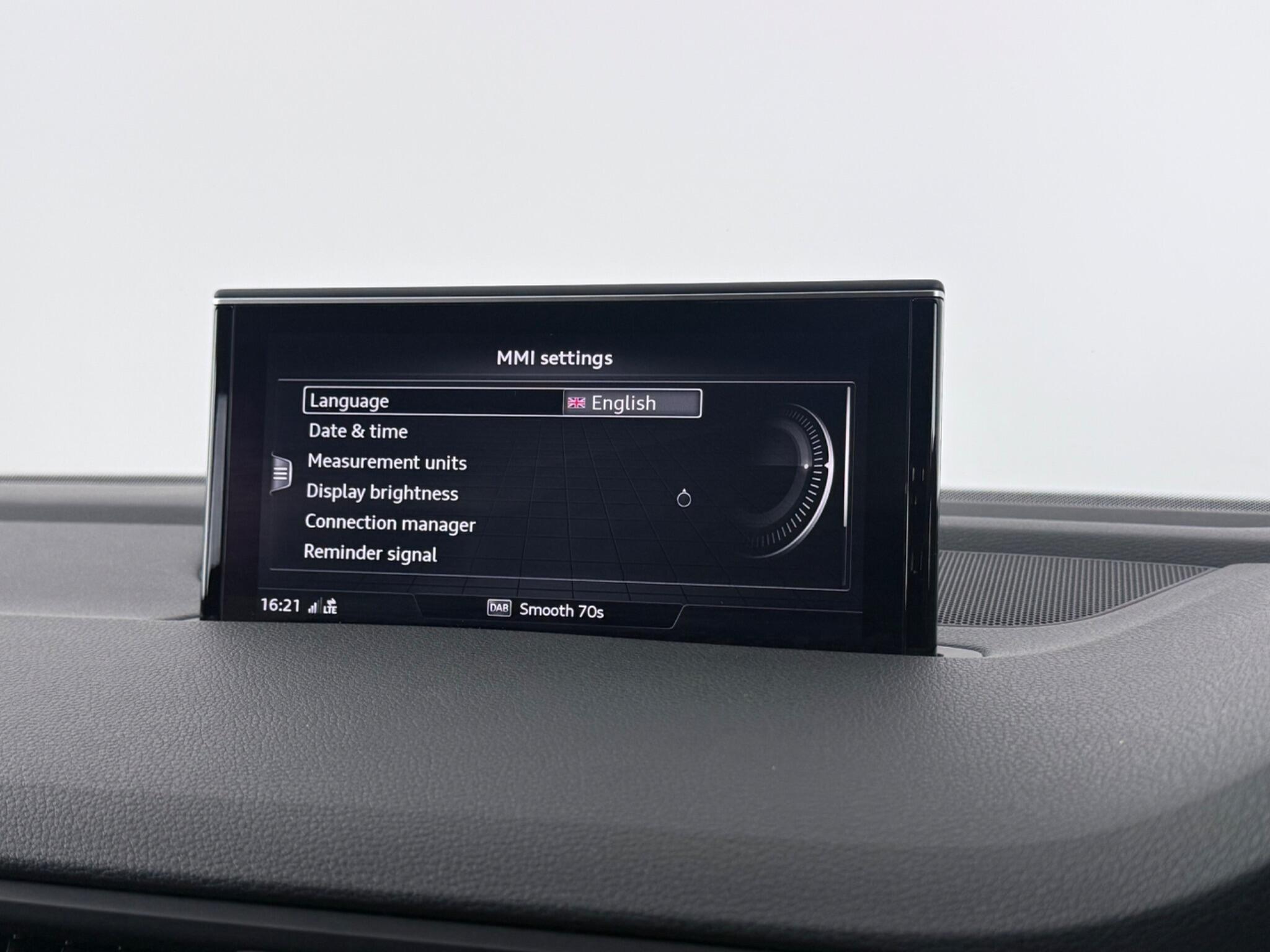 Audi Q7 view 31