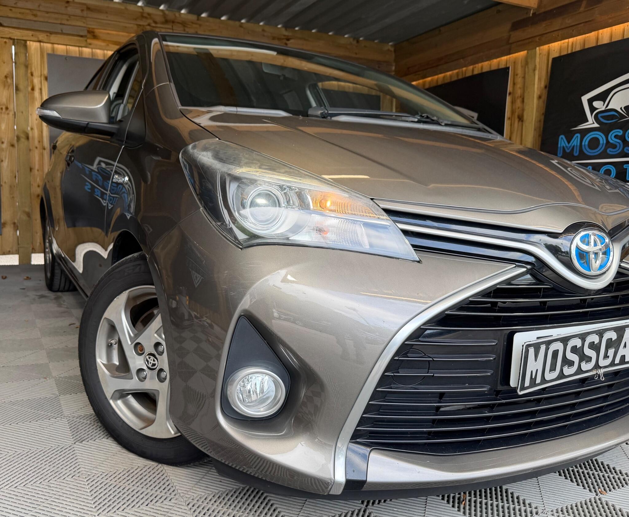 Toyota Yaris view 2
