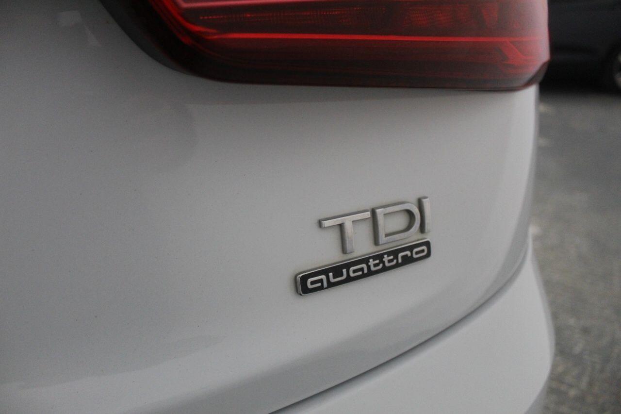 Audi Q3 view 17
