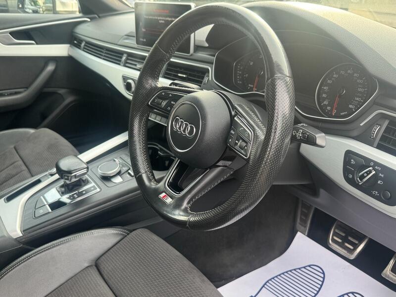 Audi A4 view 49
