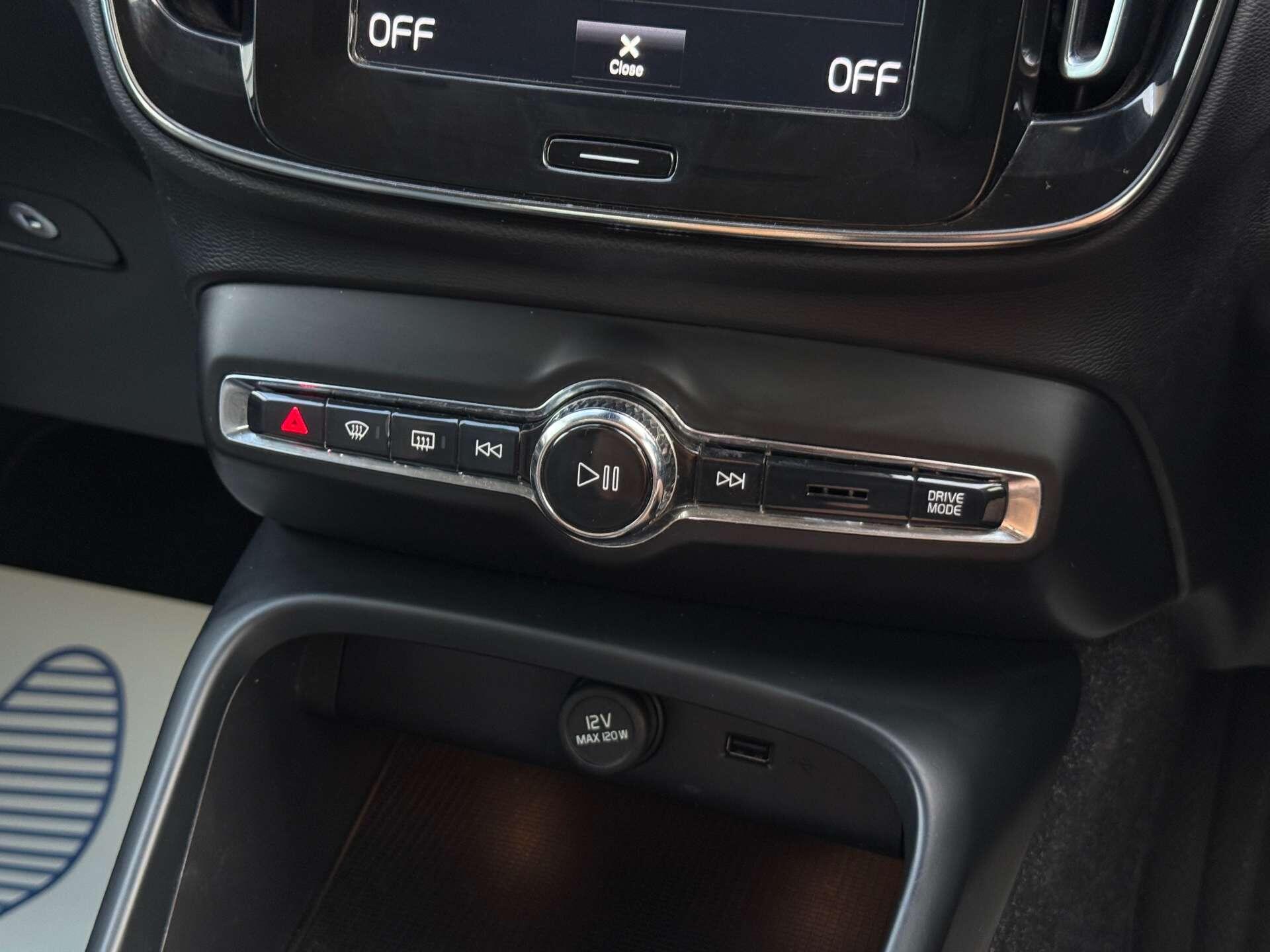 Volvo XC40 view 51