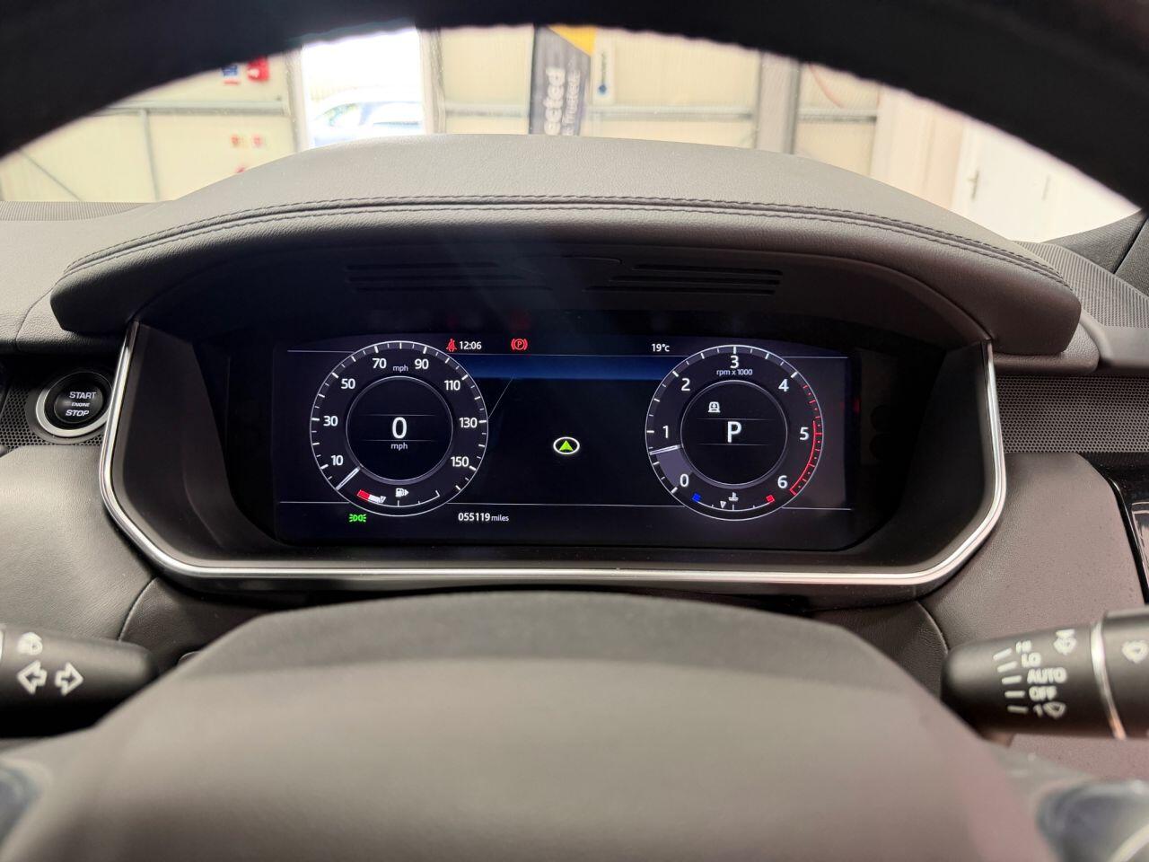 Land Rover Range Rover Sport view 18