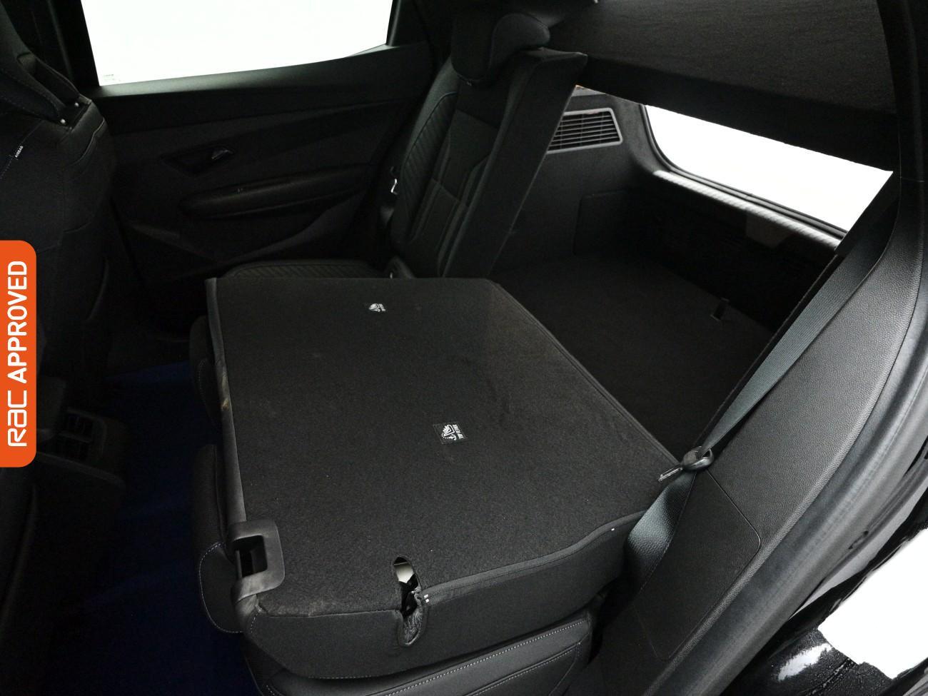 Renault Megane E-Tech view 25