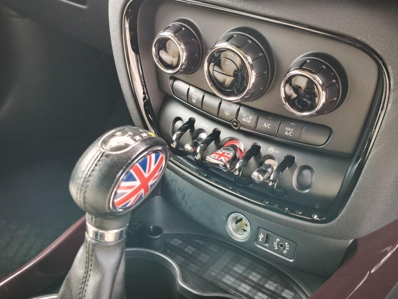Mini Clubman view 26