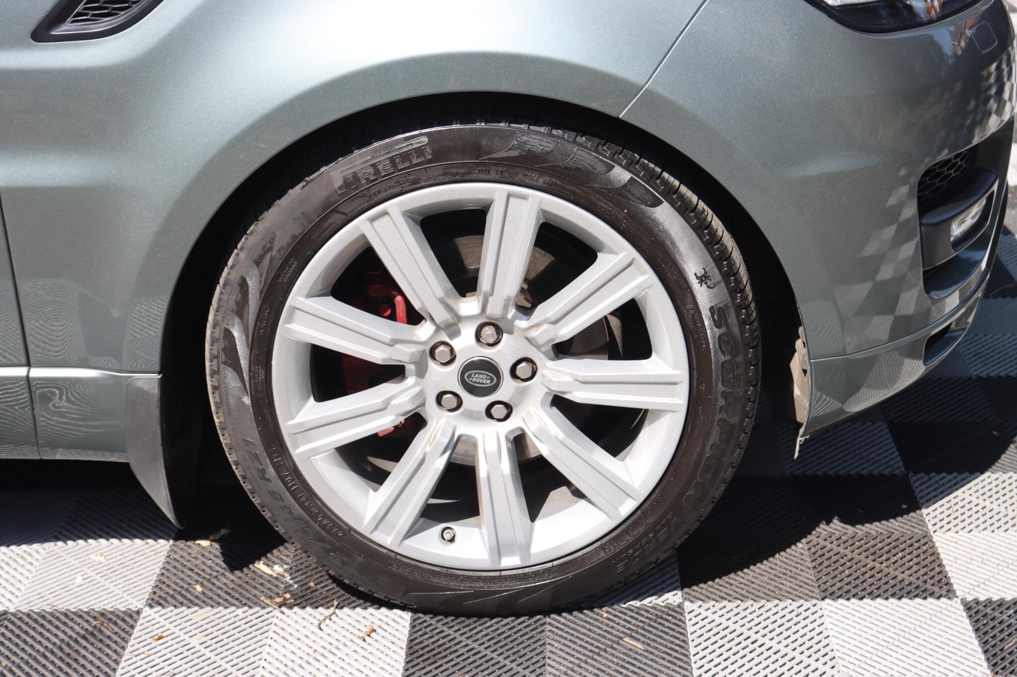 Land Rover Range Rover Sport view 24