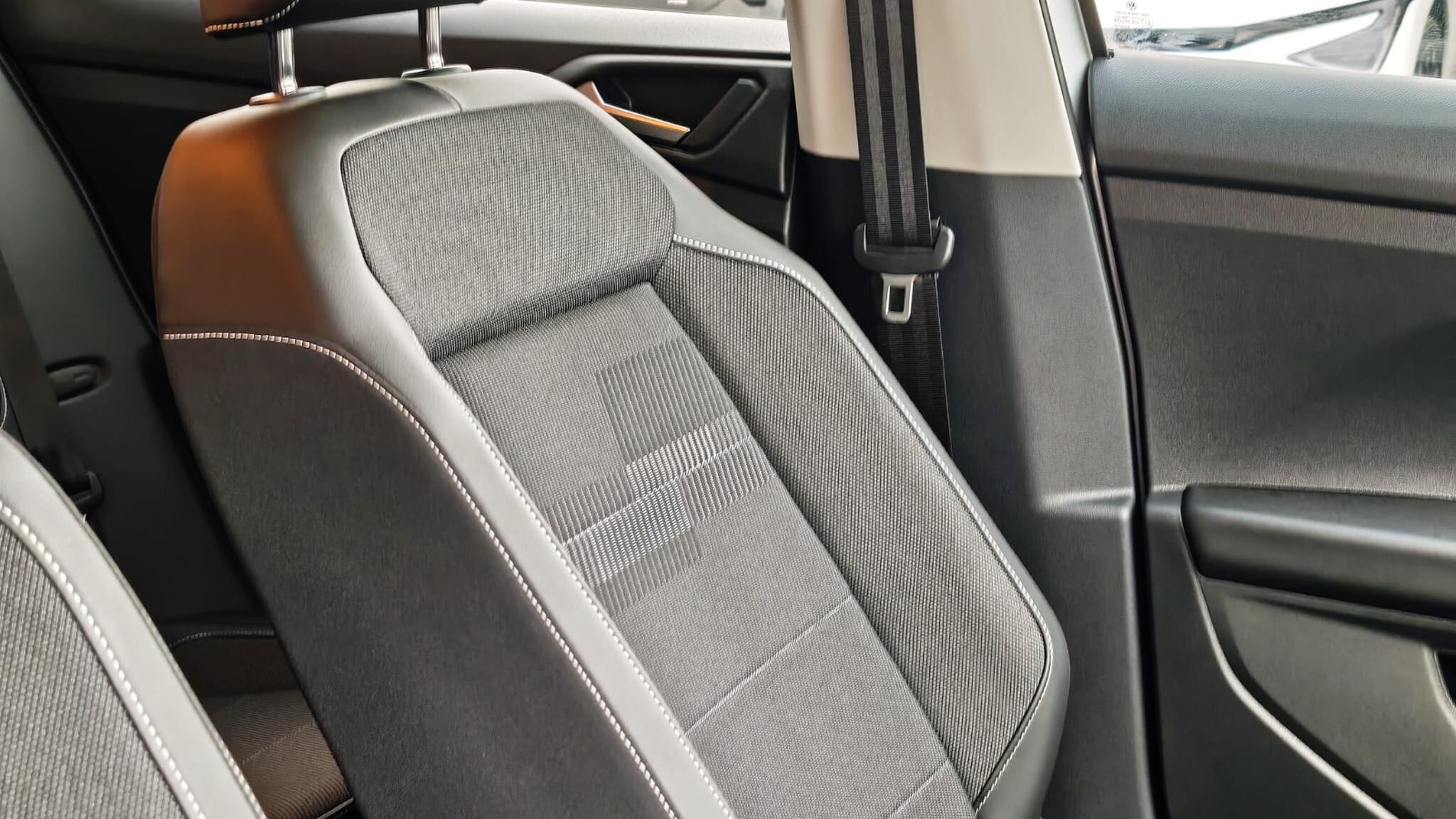 Volkswagen T-Cross view 20