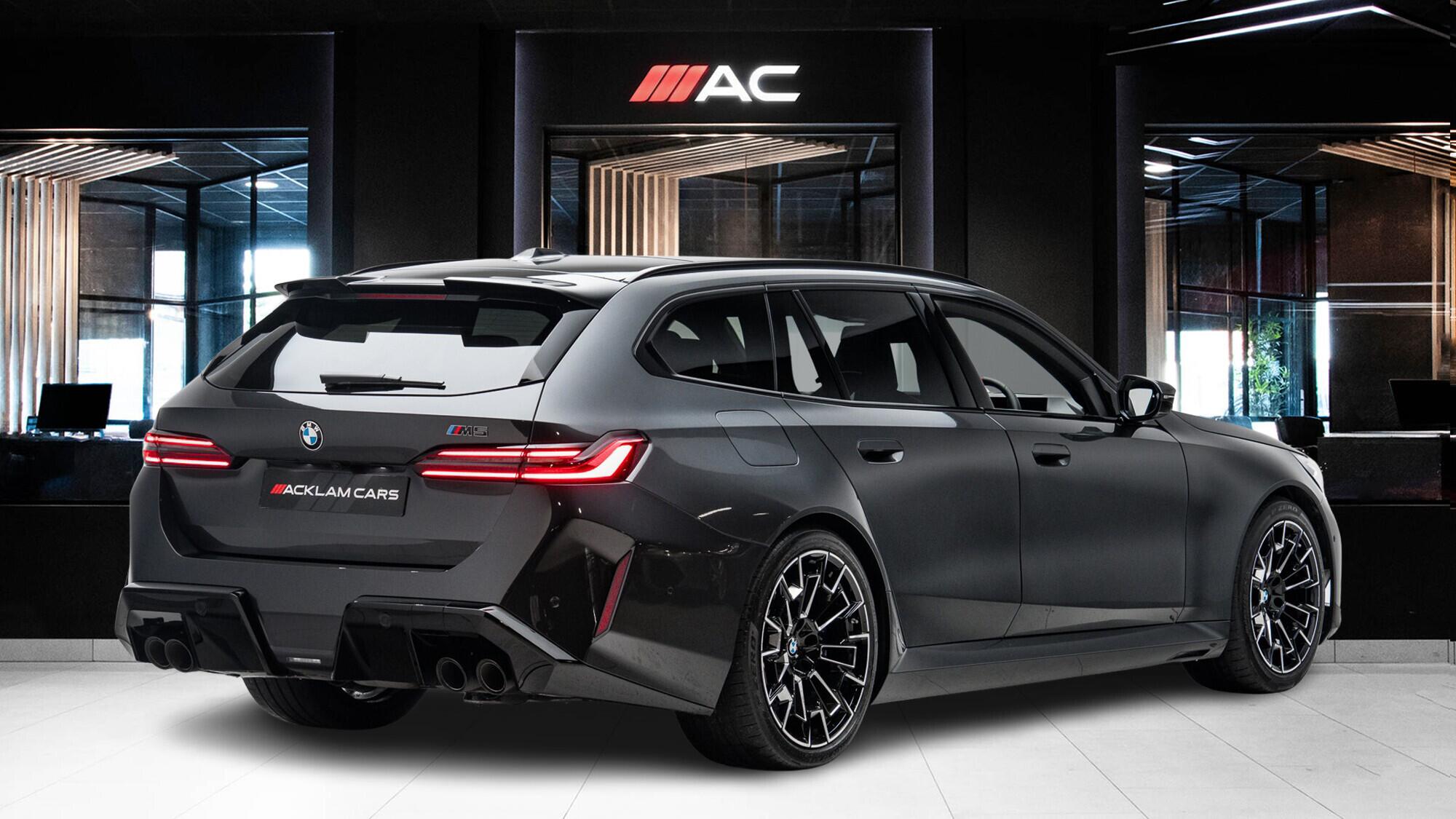 BMW M5 view 4