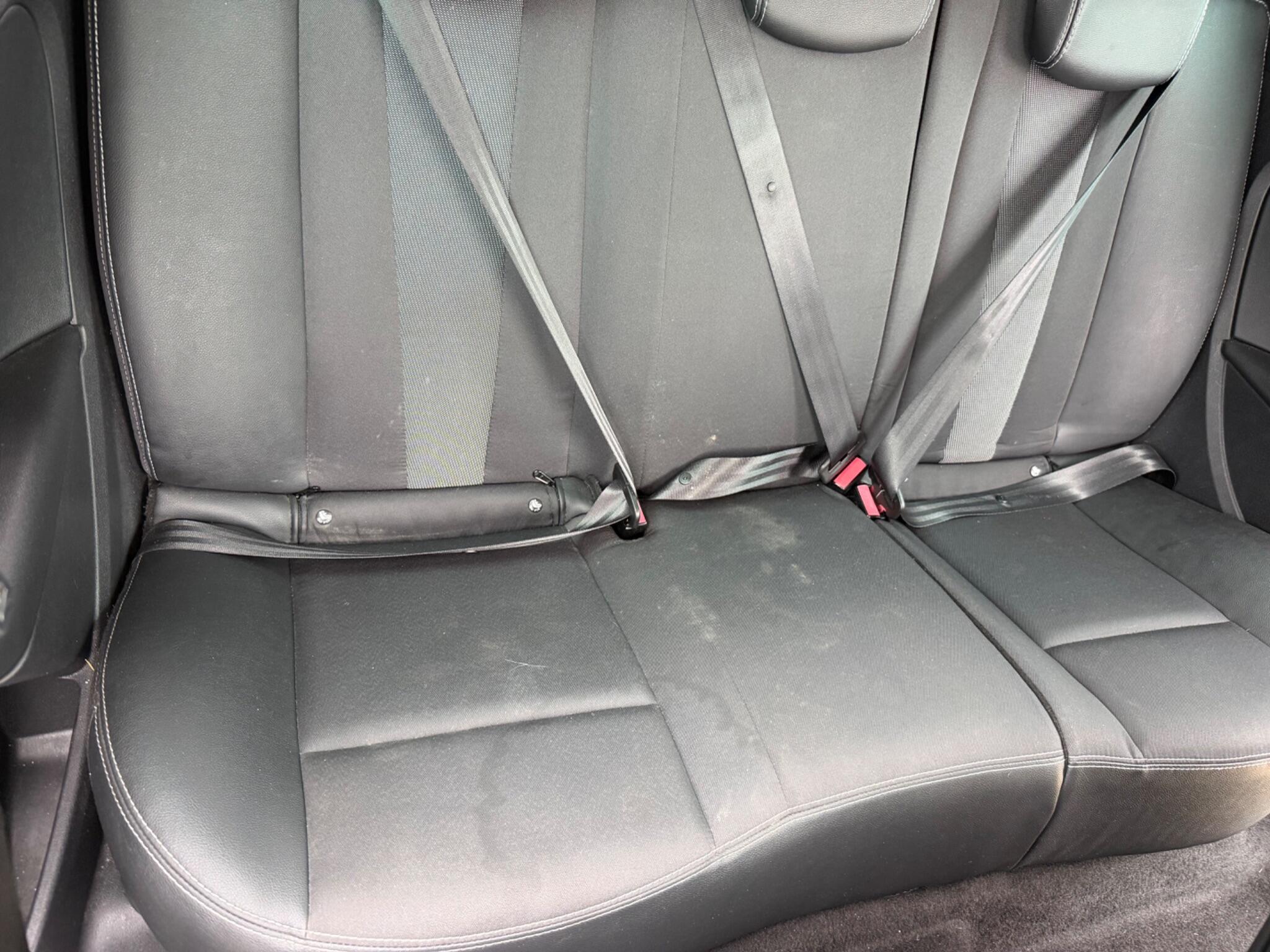 Renault Megane view 17
