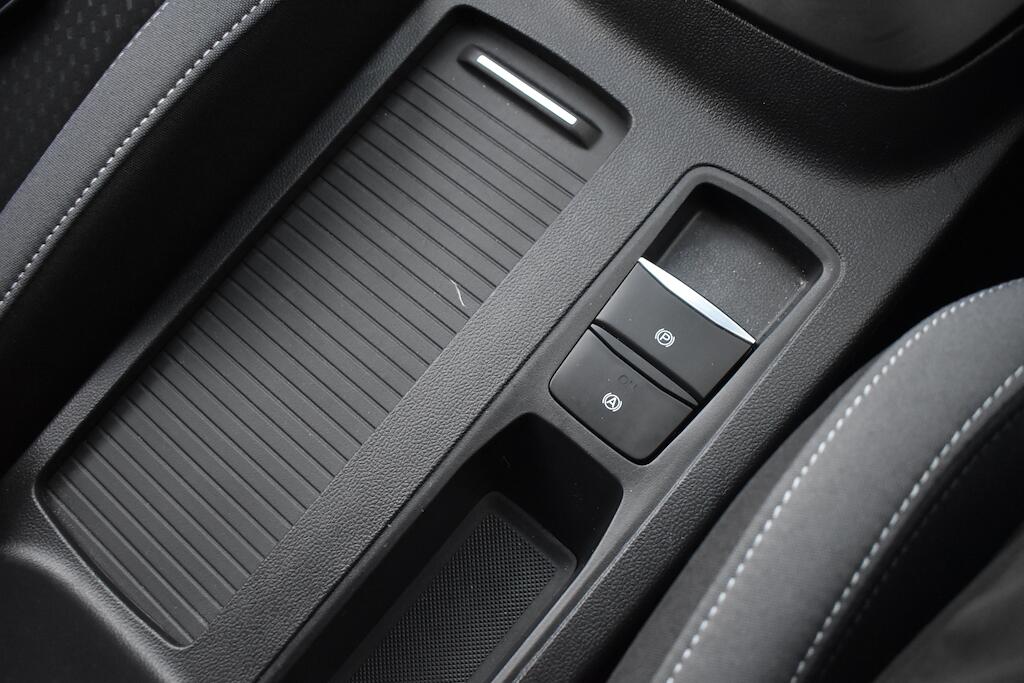 Ford Focus view 66