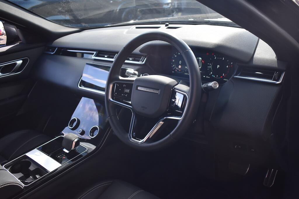 Land Rover Range Rover Velar view 27
