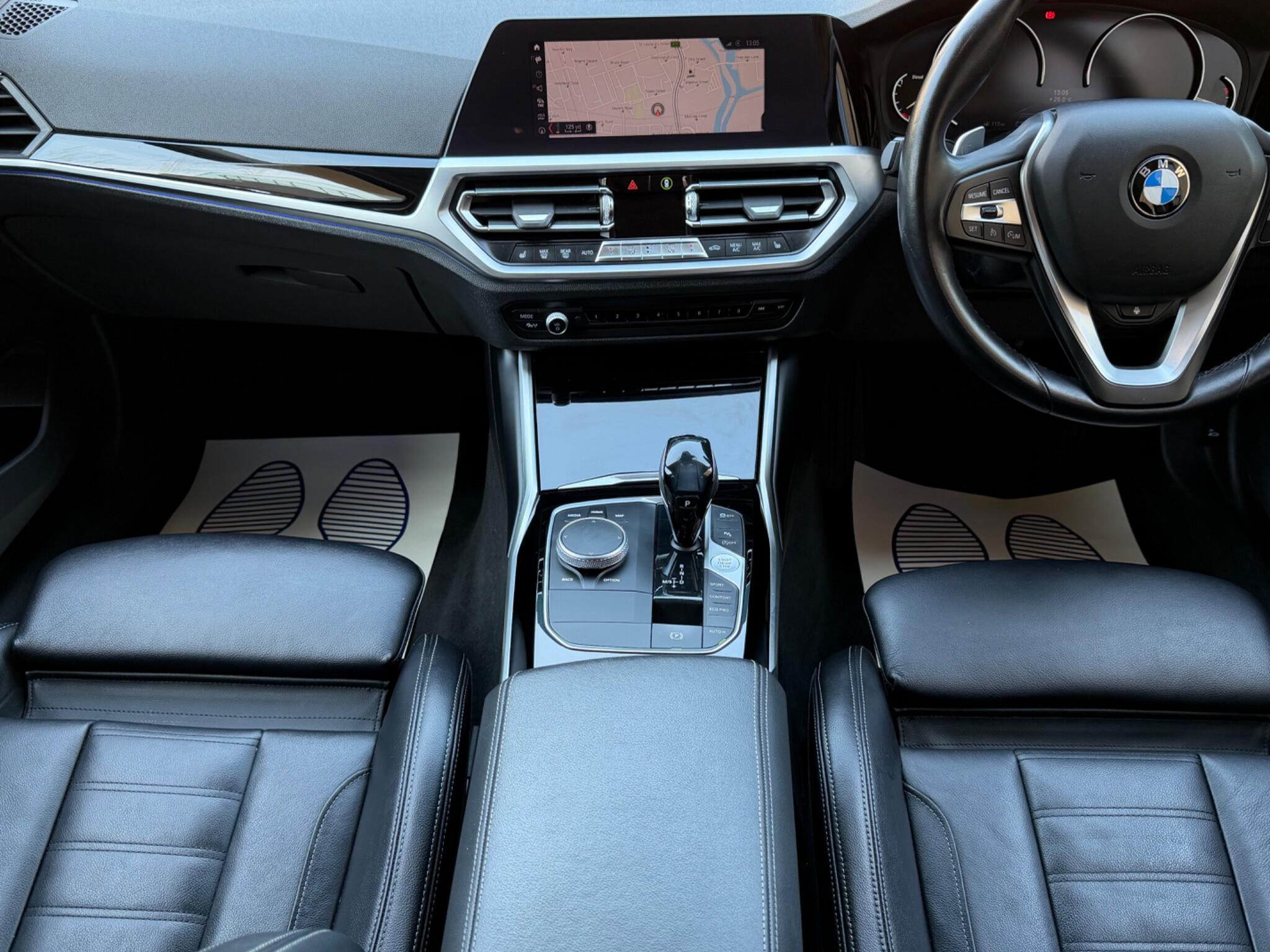 BMW 3 Series view 17